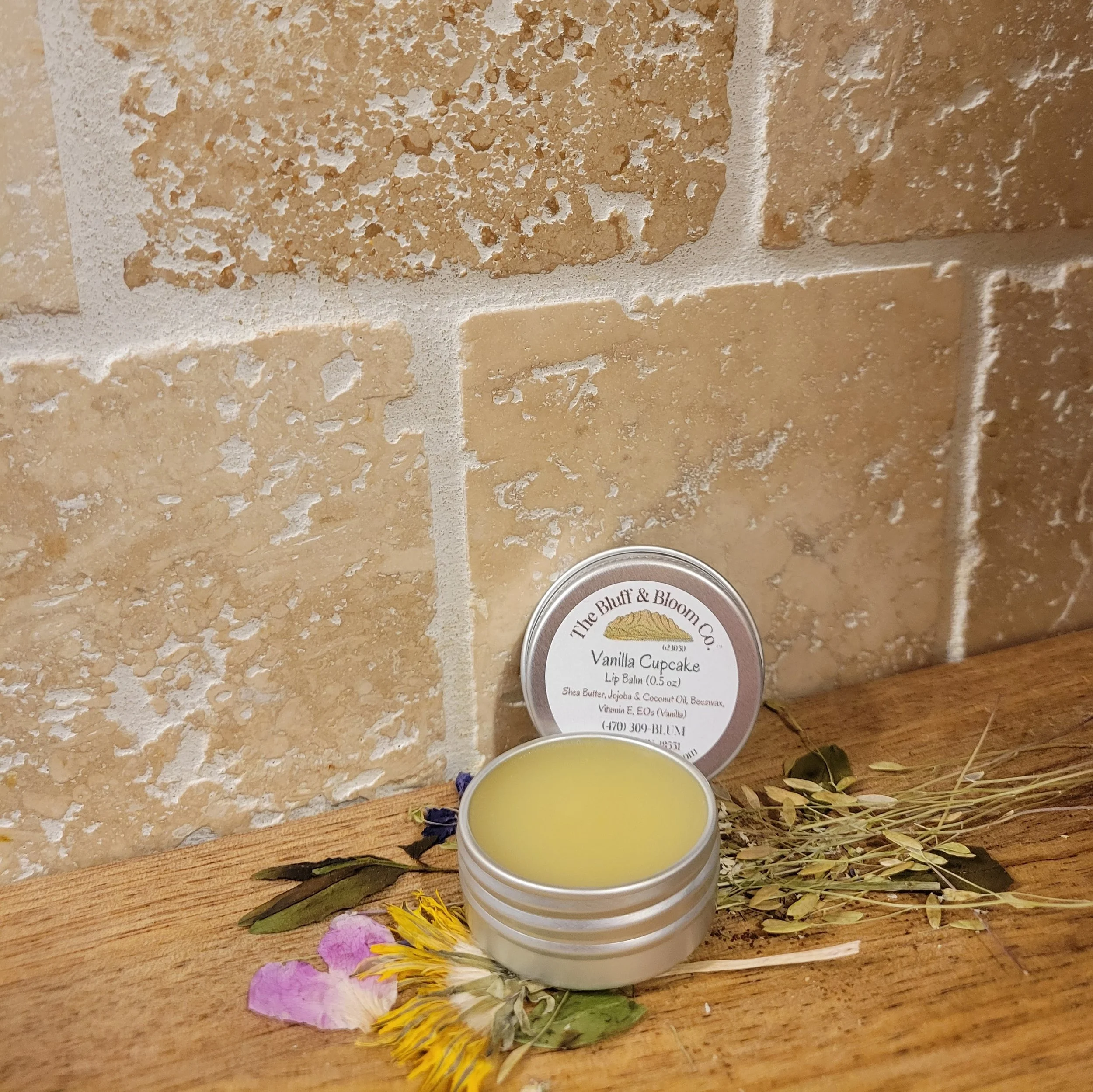 Vanilla Cupcake Lip Balm (Vanilla)