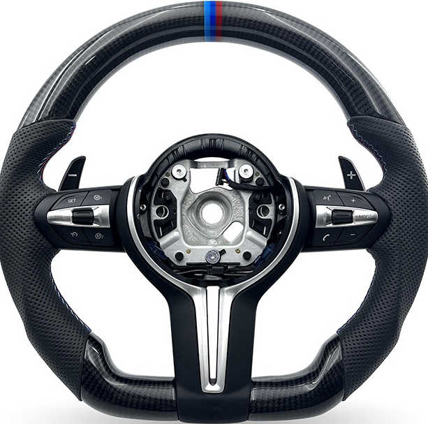 BMW STEERING WHEEL 4 (JASMINE).png