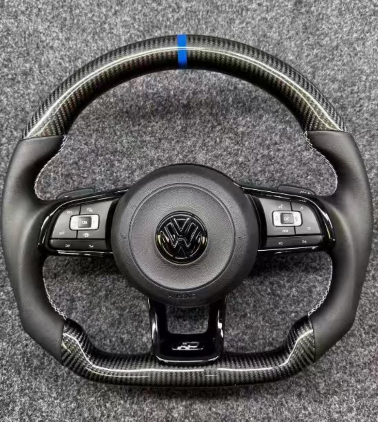 VW STEERING WHEEL 7.png