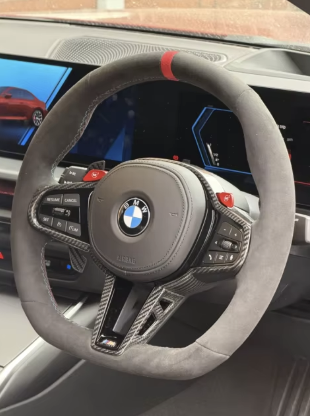 BMW STEERING WHEEL 13 CUSTOMER PIC.png