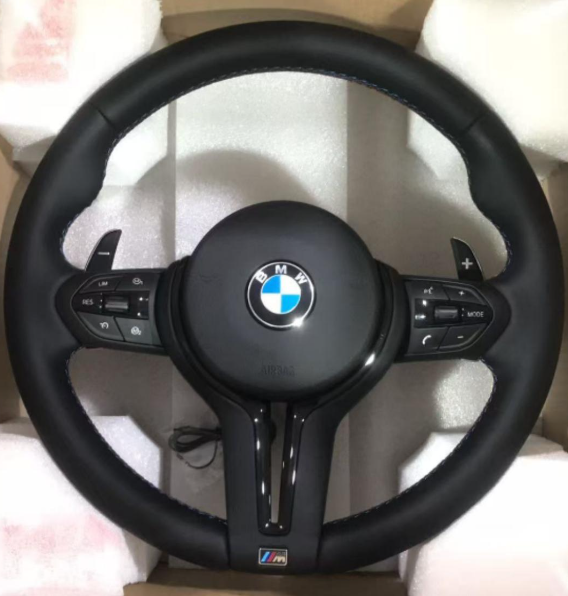BMW STEERING WHEEL 2 .png