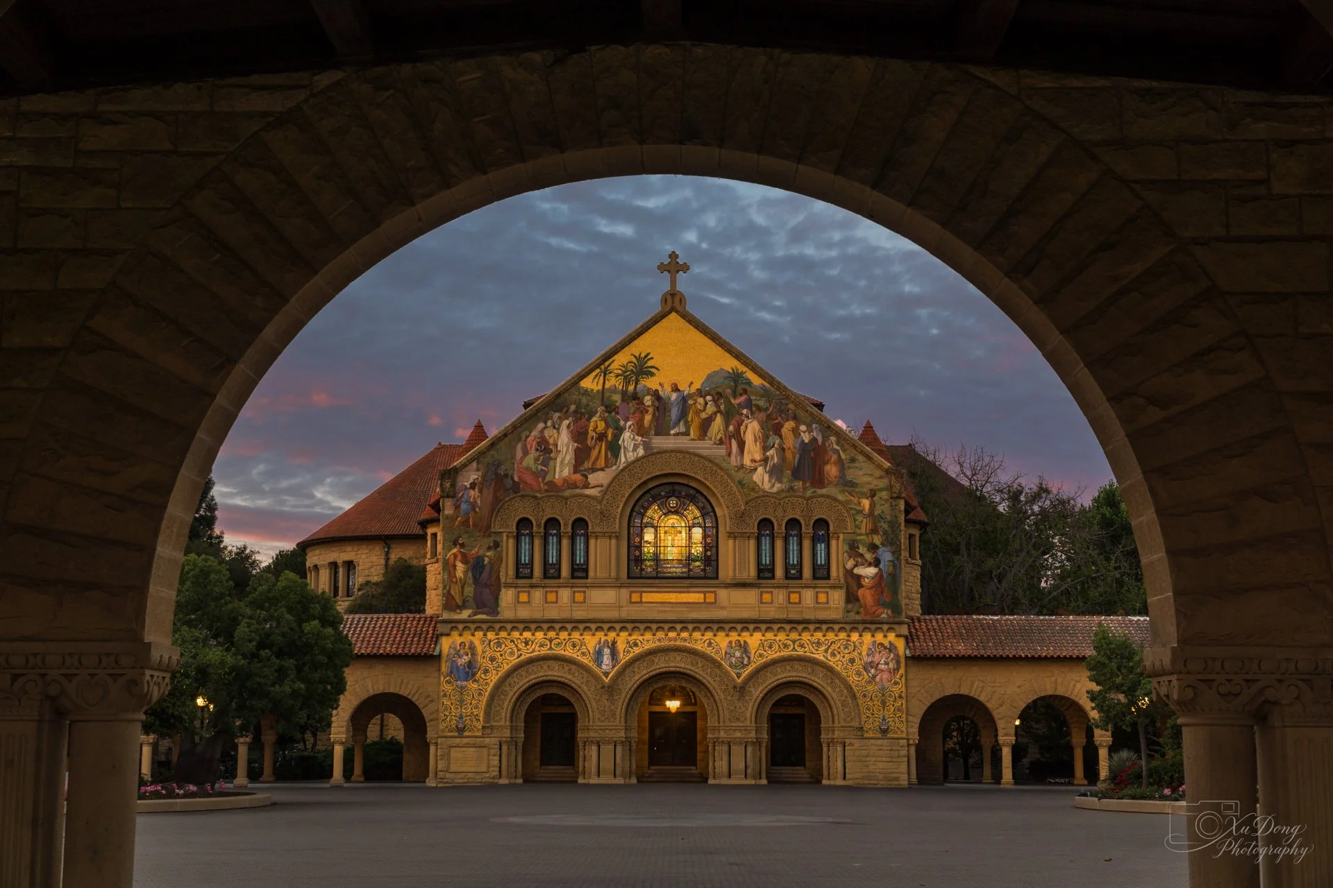 Stanford Memorial Church sandstone architecture