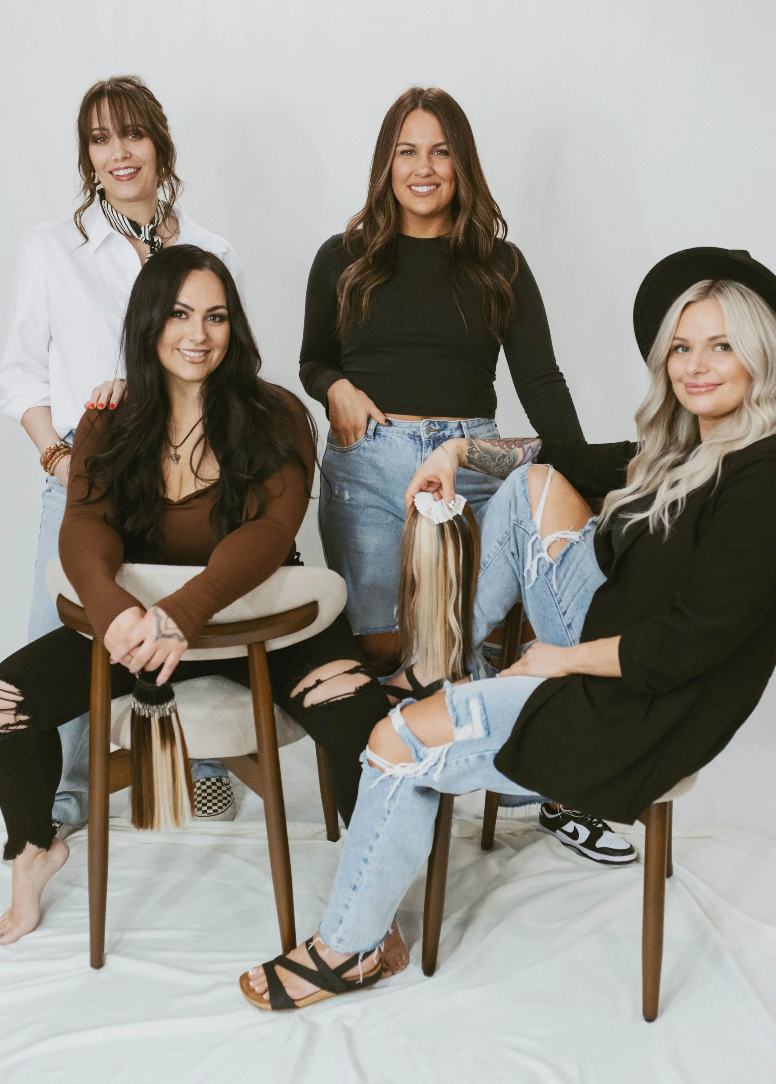 Geometric drawing of an outline square with sections divided by vertical, horizontal, and circle lines.