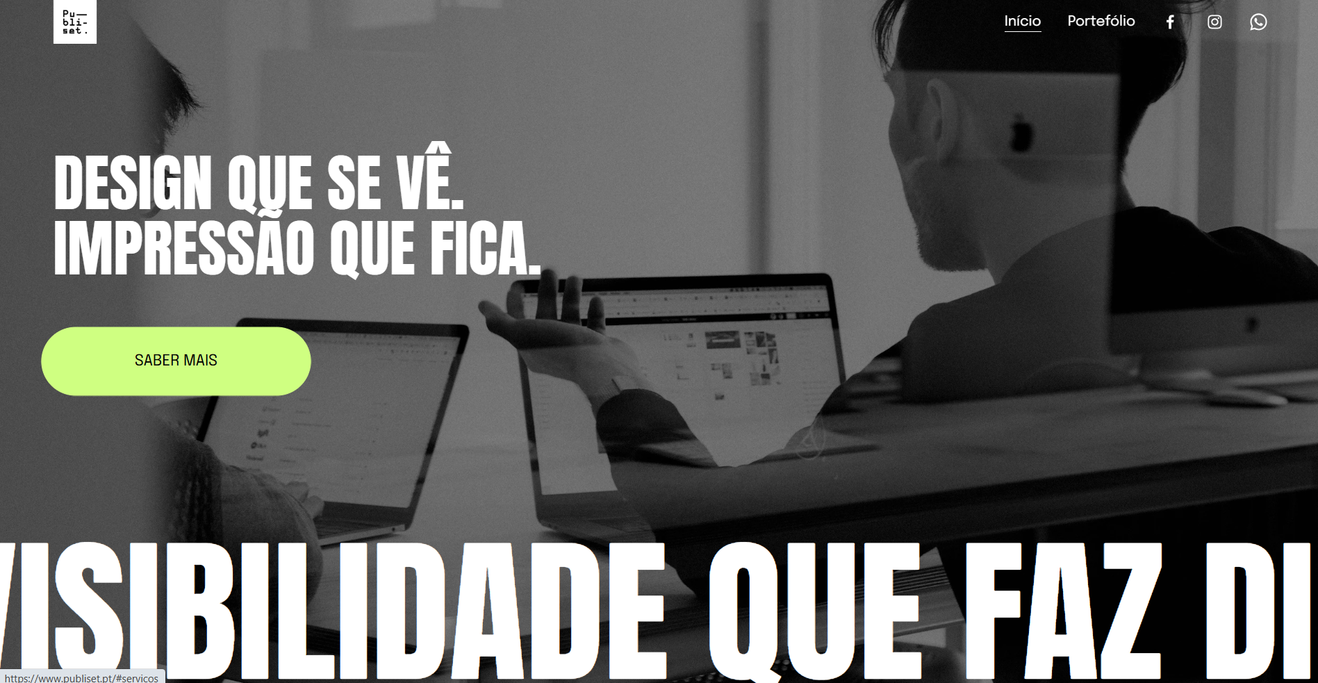 Website de empresa gráfica com listagem estratégica de serviços, localização e montra de projetos realizados.
