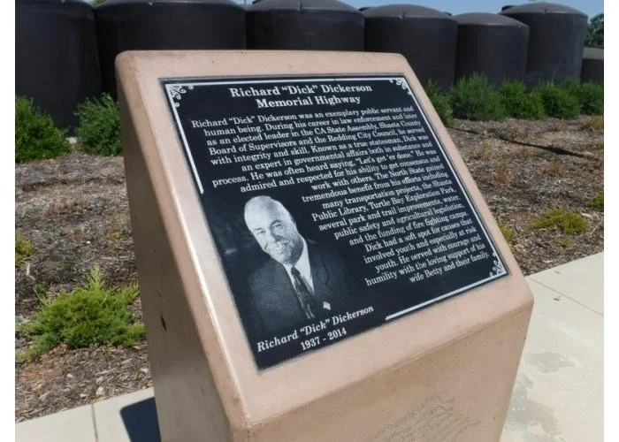 plaque5.jpg