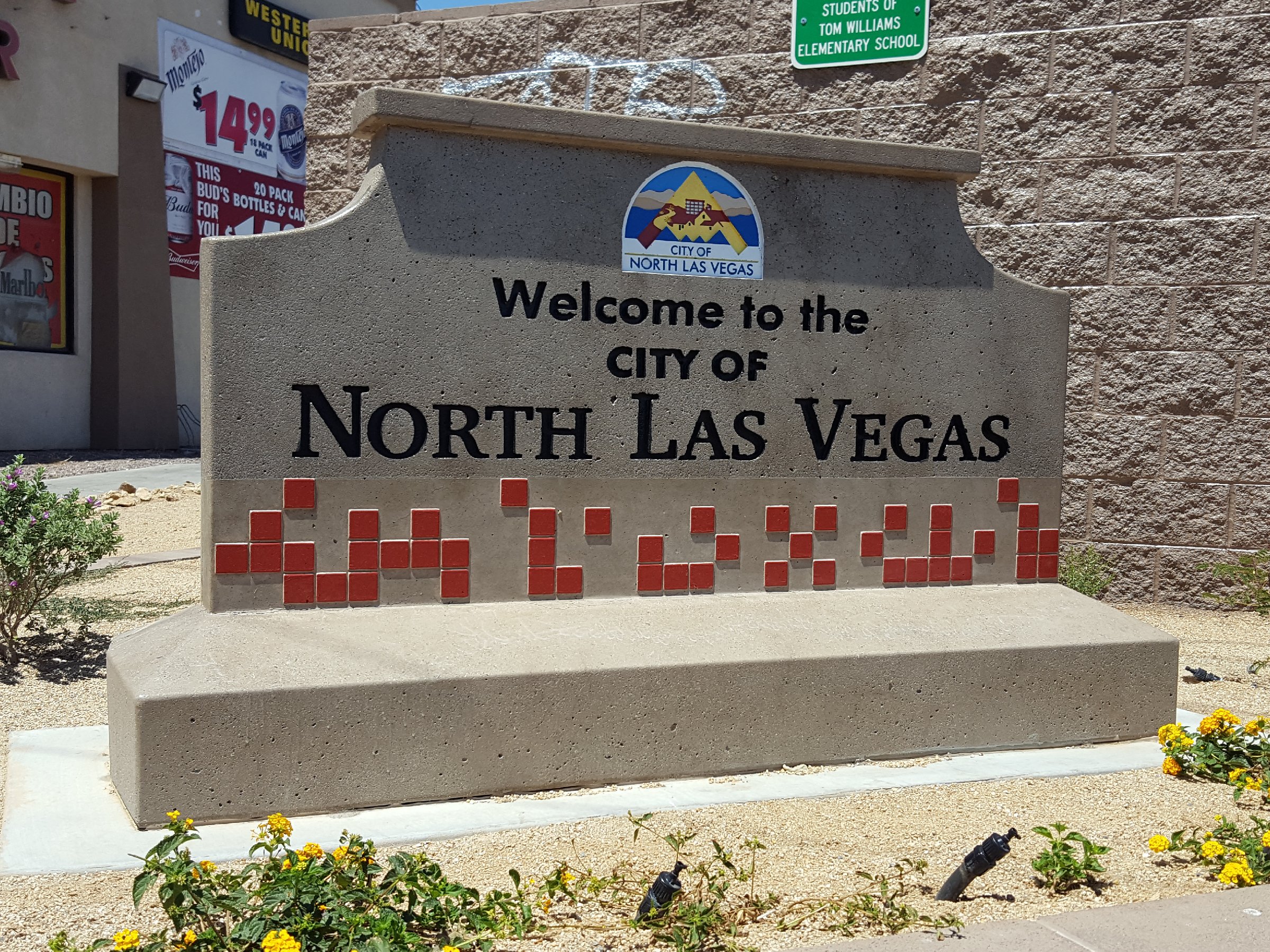 #725 - 5' Sign w/Raised Tiles