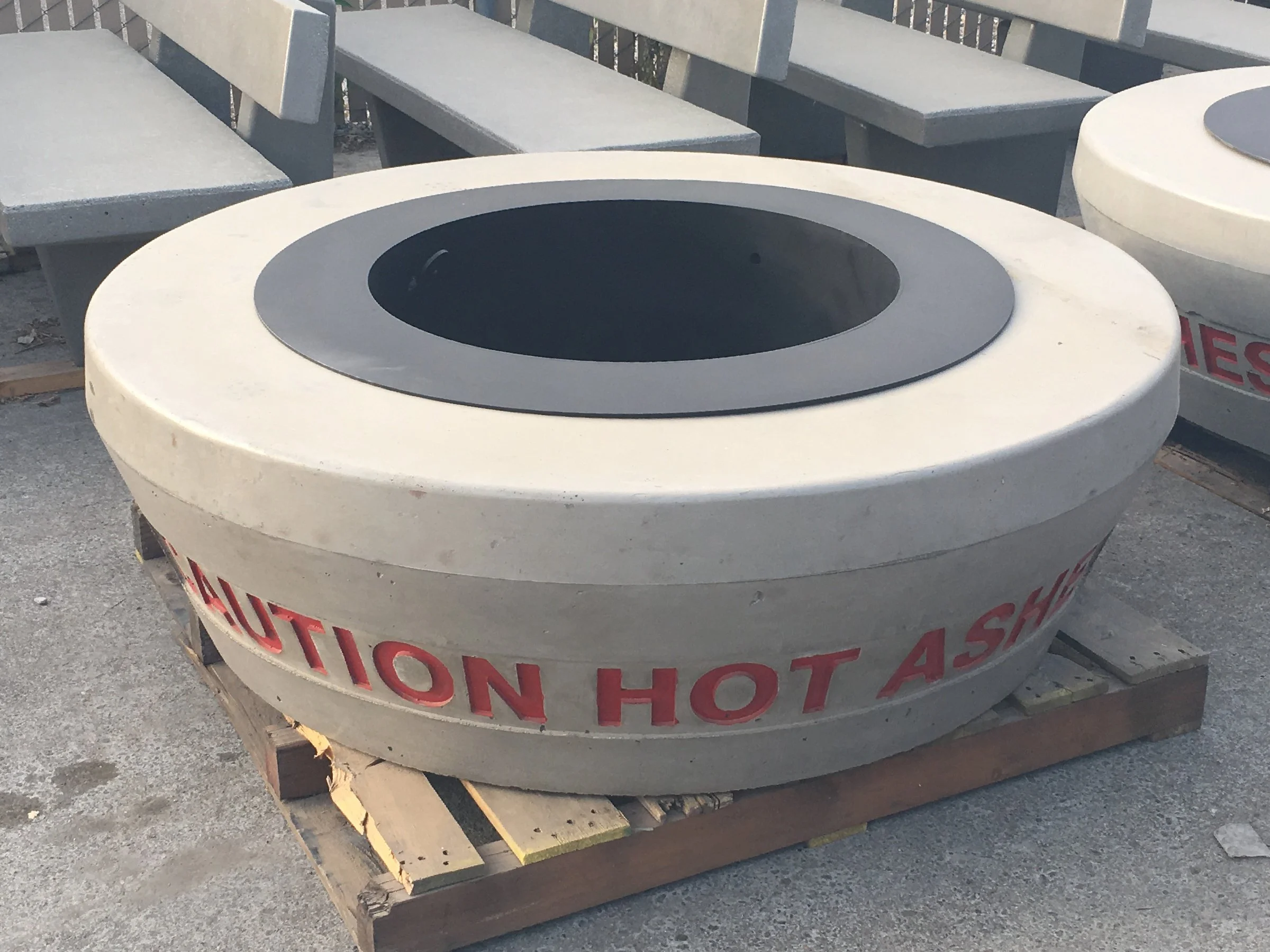 #305 - Group Firepit 5'