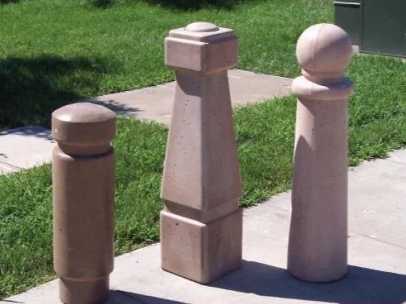 #850 Series - Pillar Bollards