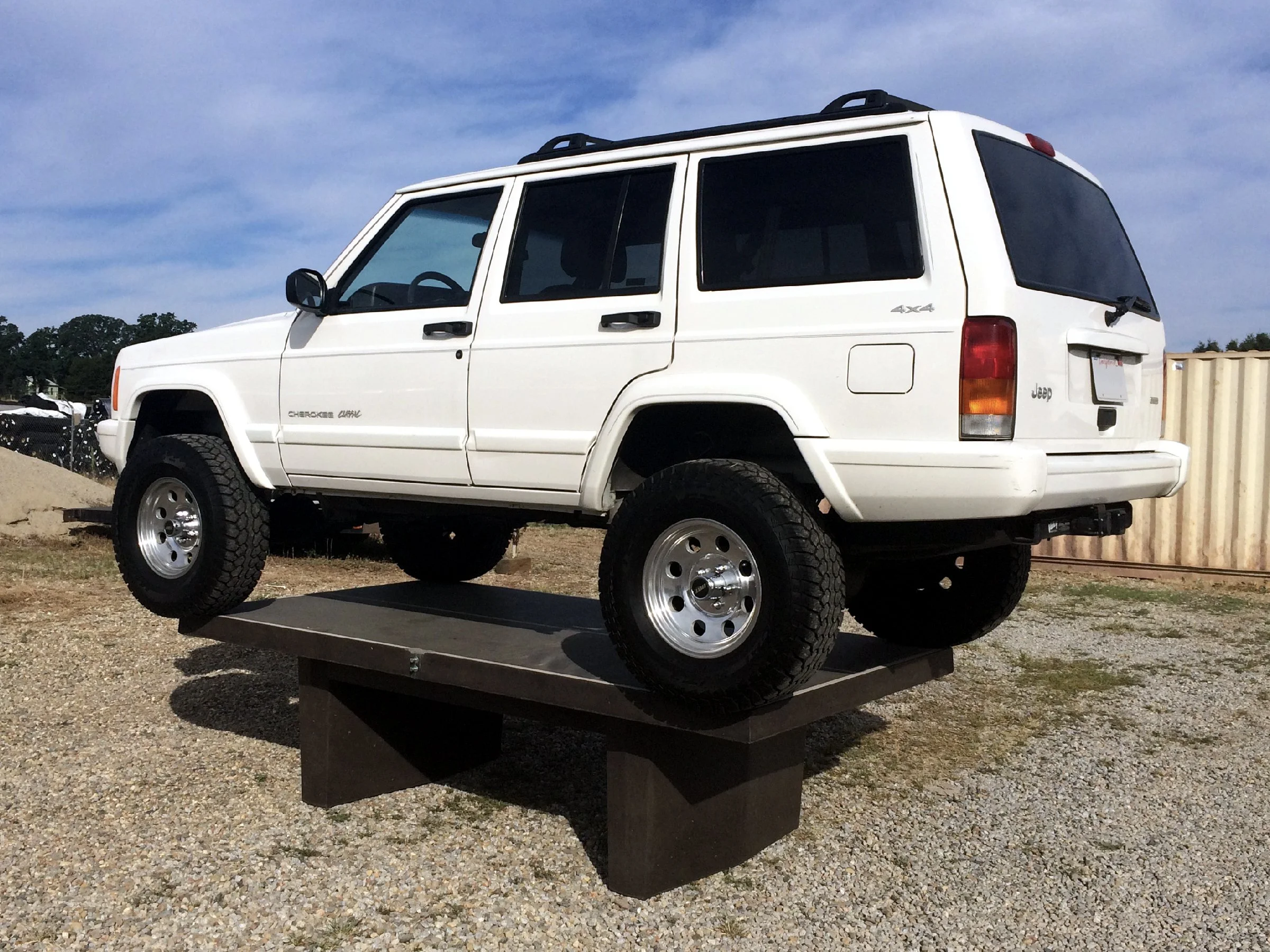 1500 jeep.jpg