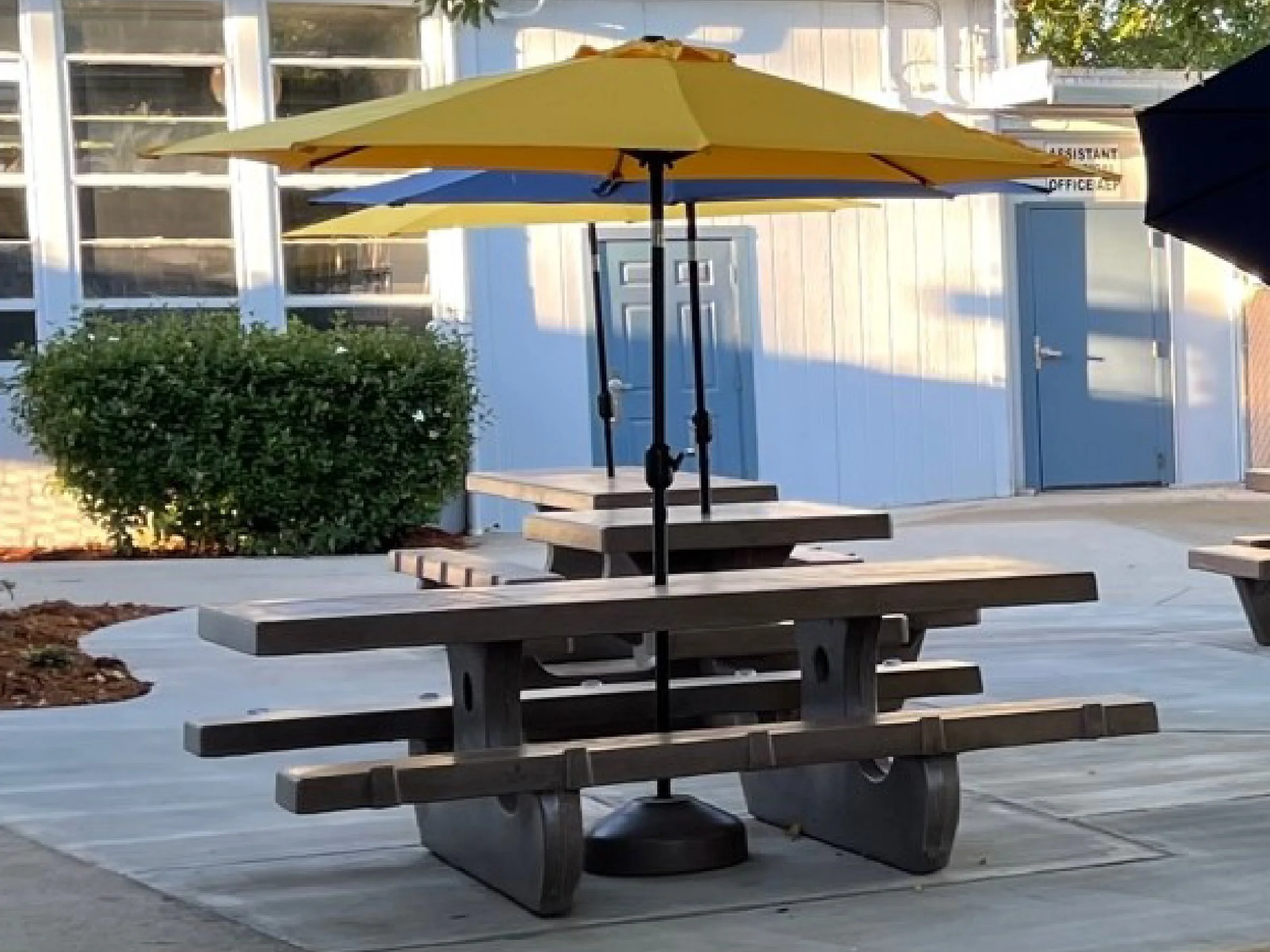 801 with table.jpg