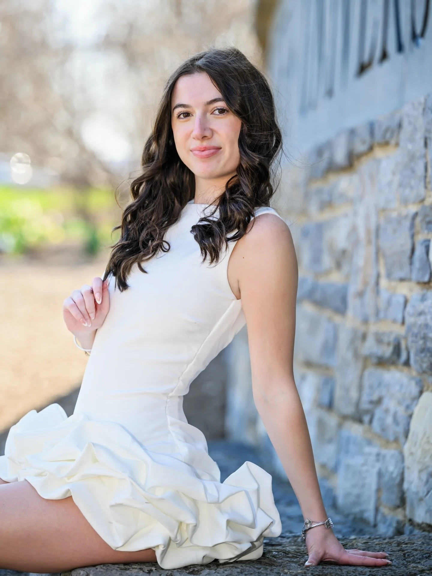 What a special morning yesterday celebrating Penn State University grad Olivia! We started her session bright and early, and there&rsquo;s just something about those quiet campus mornings at Penn State. 

Olivia was an absolute natural in front of th