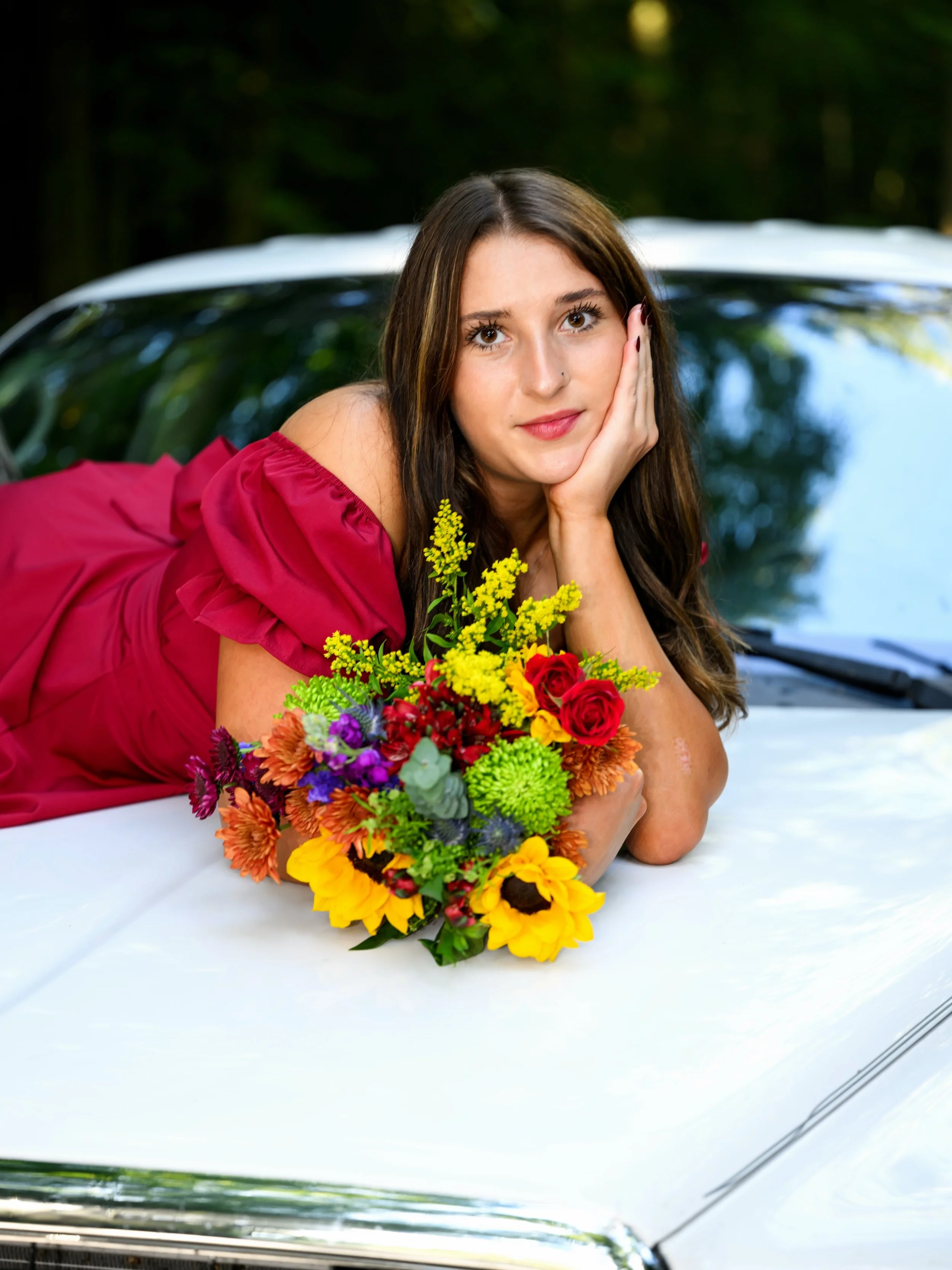 McKenna&rsquo;s senior session started at Rose Valley Lake in the early morning, and I loved the rich jewel tones she brought along with warm earthy browns, the perfect color palette for an early-fall session. She was willing to go all in for her ses