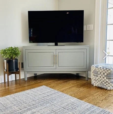 Handcrafted Furniture on the Medina Square: Eastwood Furniture