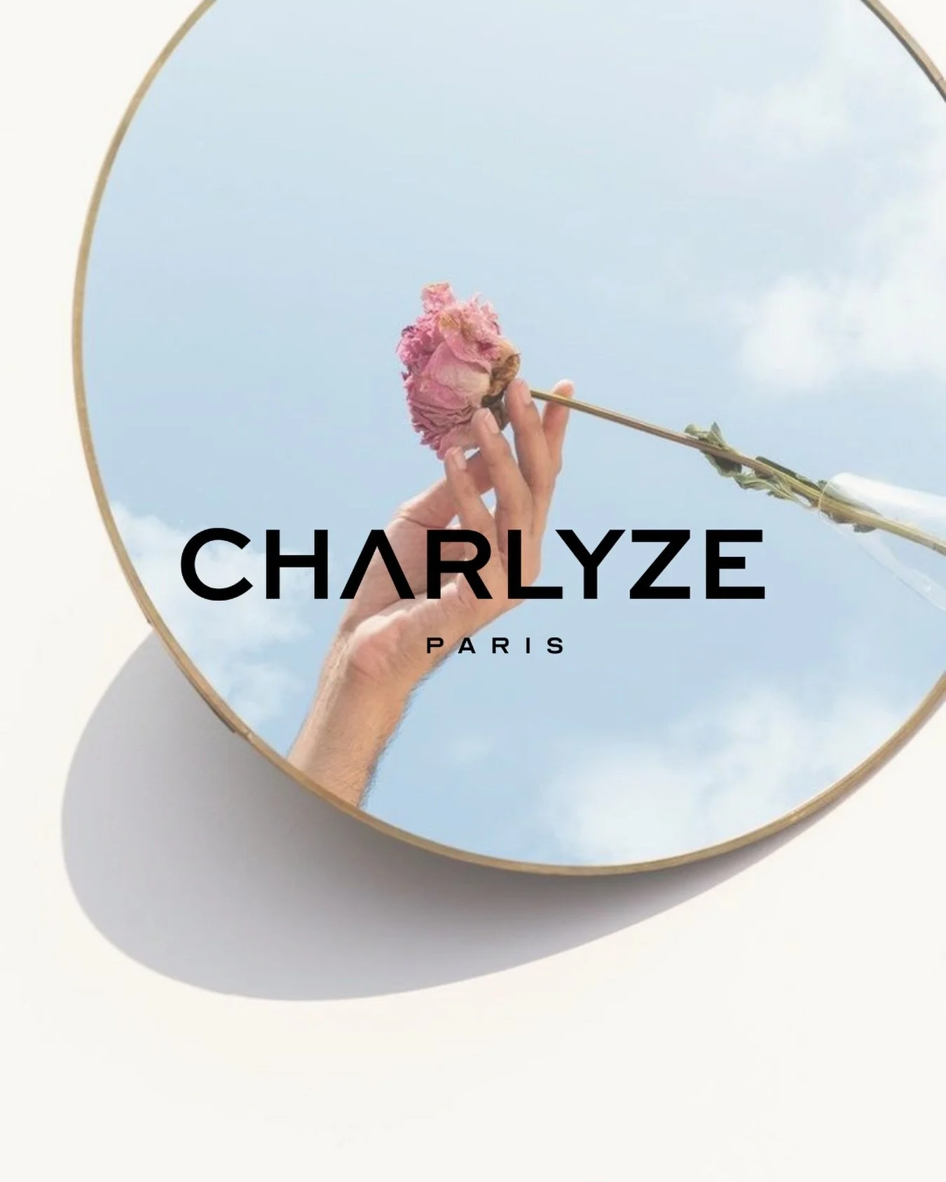 Focus sur l&rsquo;identit&eacute; visuelle con&ccedil;ue pour Charlyze Paris, maison de joaillerie fine.
✨ Vous souhaitez cr&eacute;er ou refondre le branding de votre marque de luxe ?

📞 R&eacute;servez votre appel d&eacute;couverte gratuit via le 