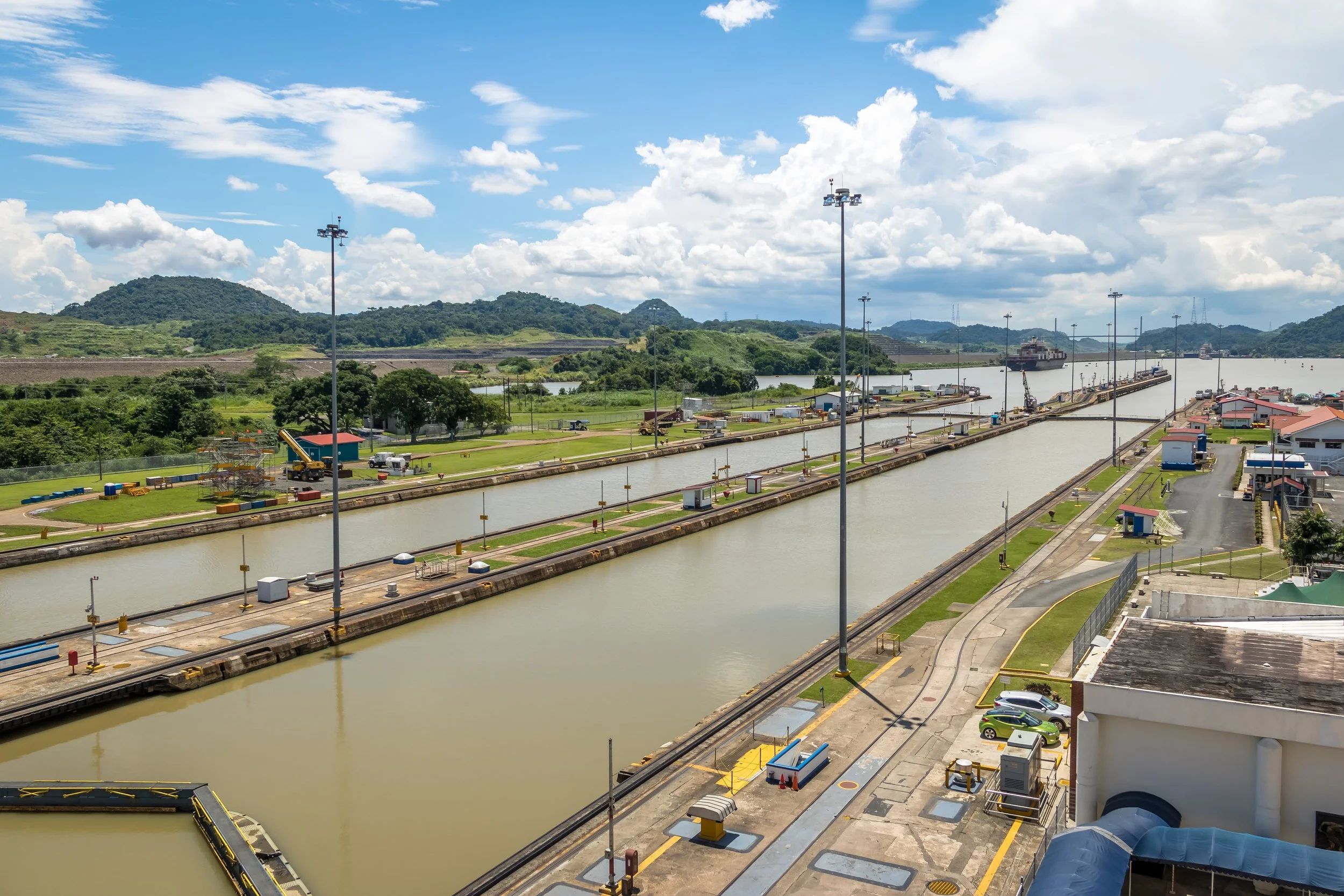 Pedro Miguel Locks Panama Canal — second perspective private tour
