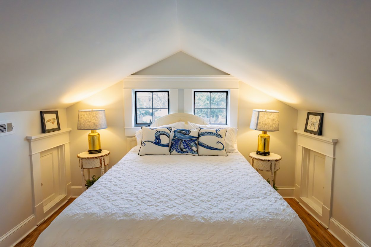 33 Allured Living 2nd Bedroom.jpg