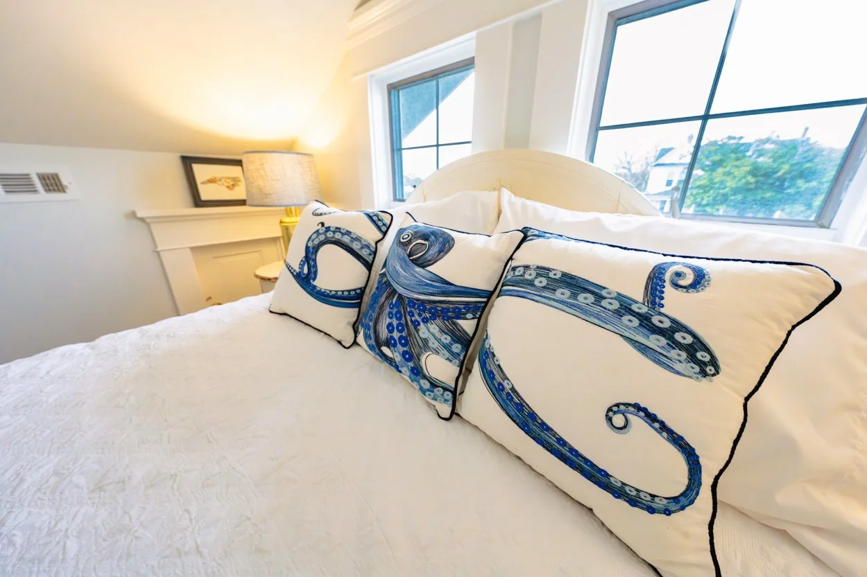 37 Allured Living 2nd Bedroom.jpg