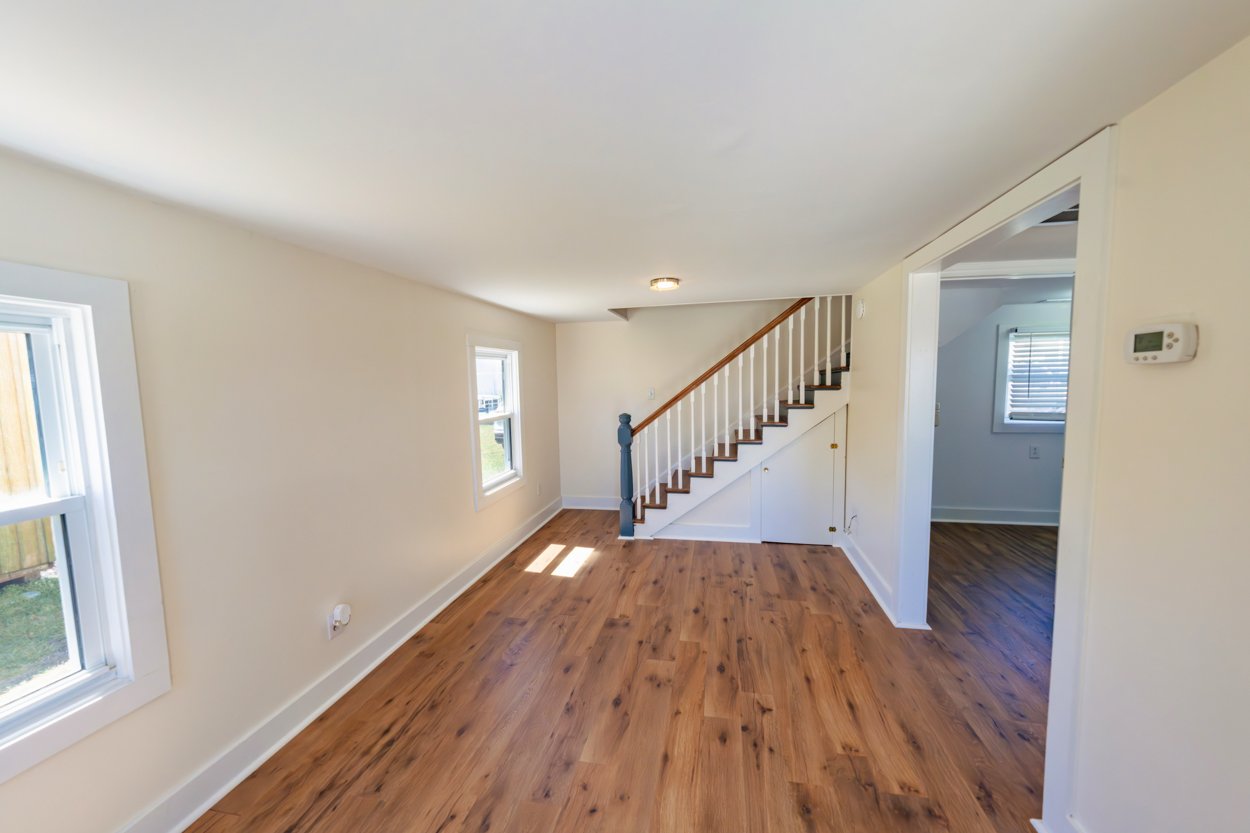 12 Allured Living DSC00422.jpg