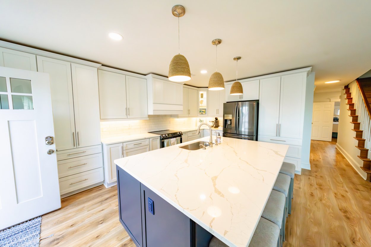 16 Allured Living Kitchen.jpg