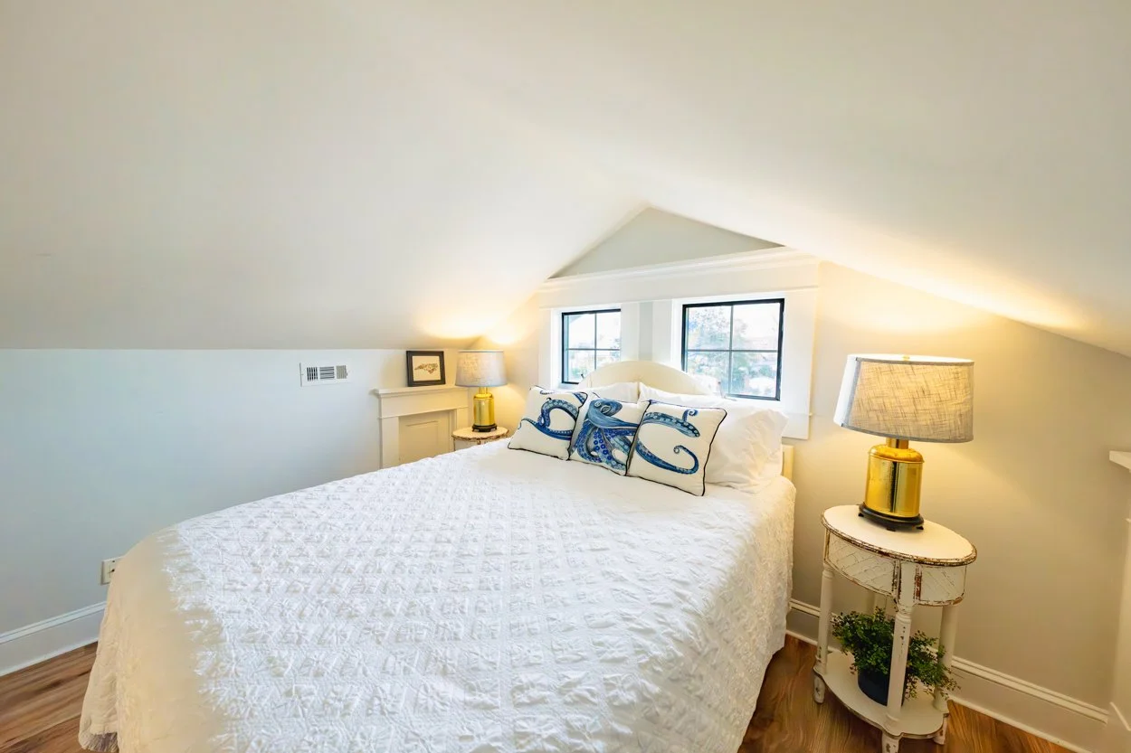 35 Allured Living 2nd Bedroom.jpg