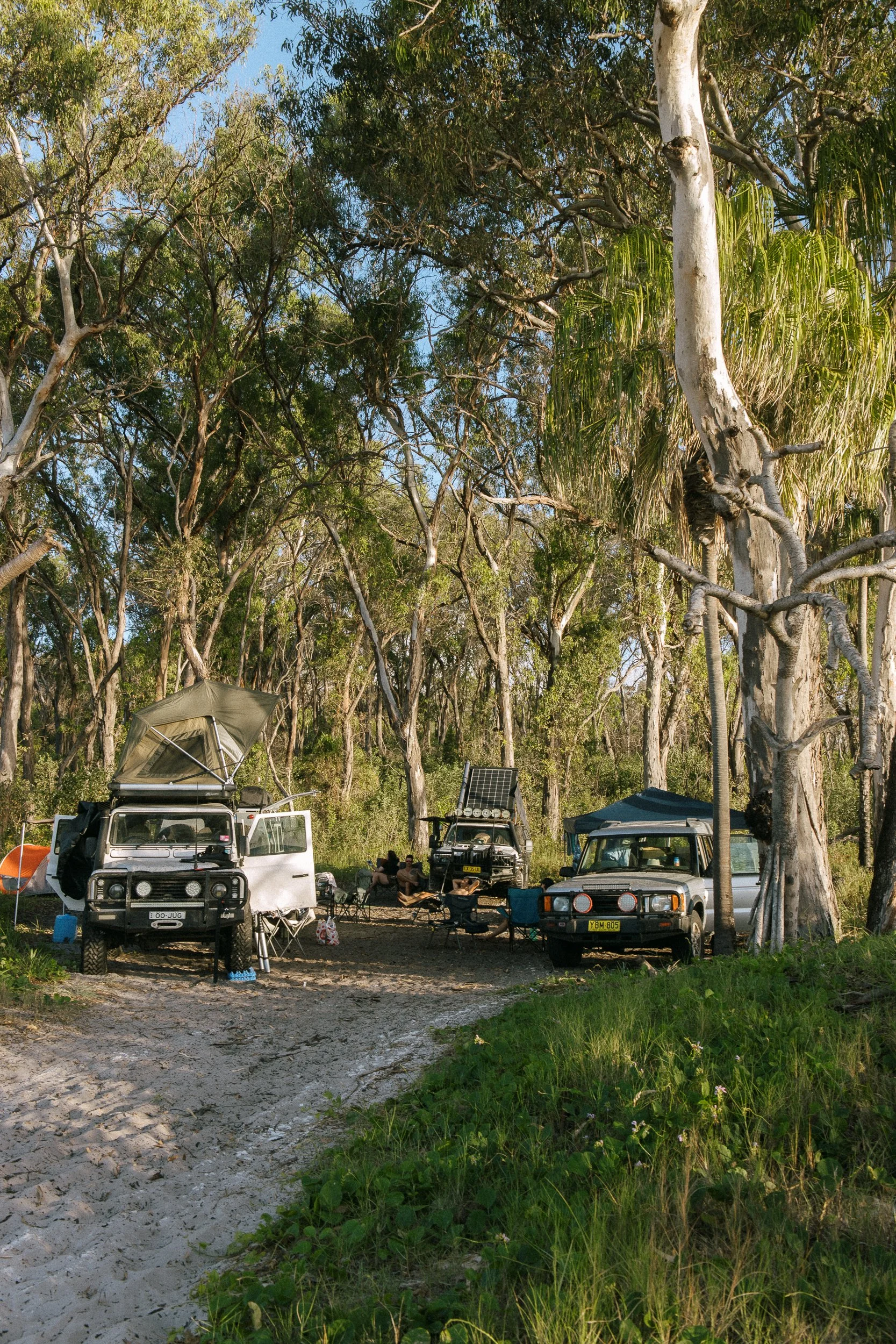 off-roading trip on Fraser Island, Australia