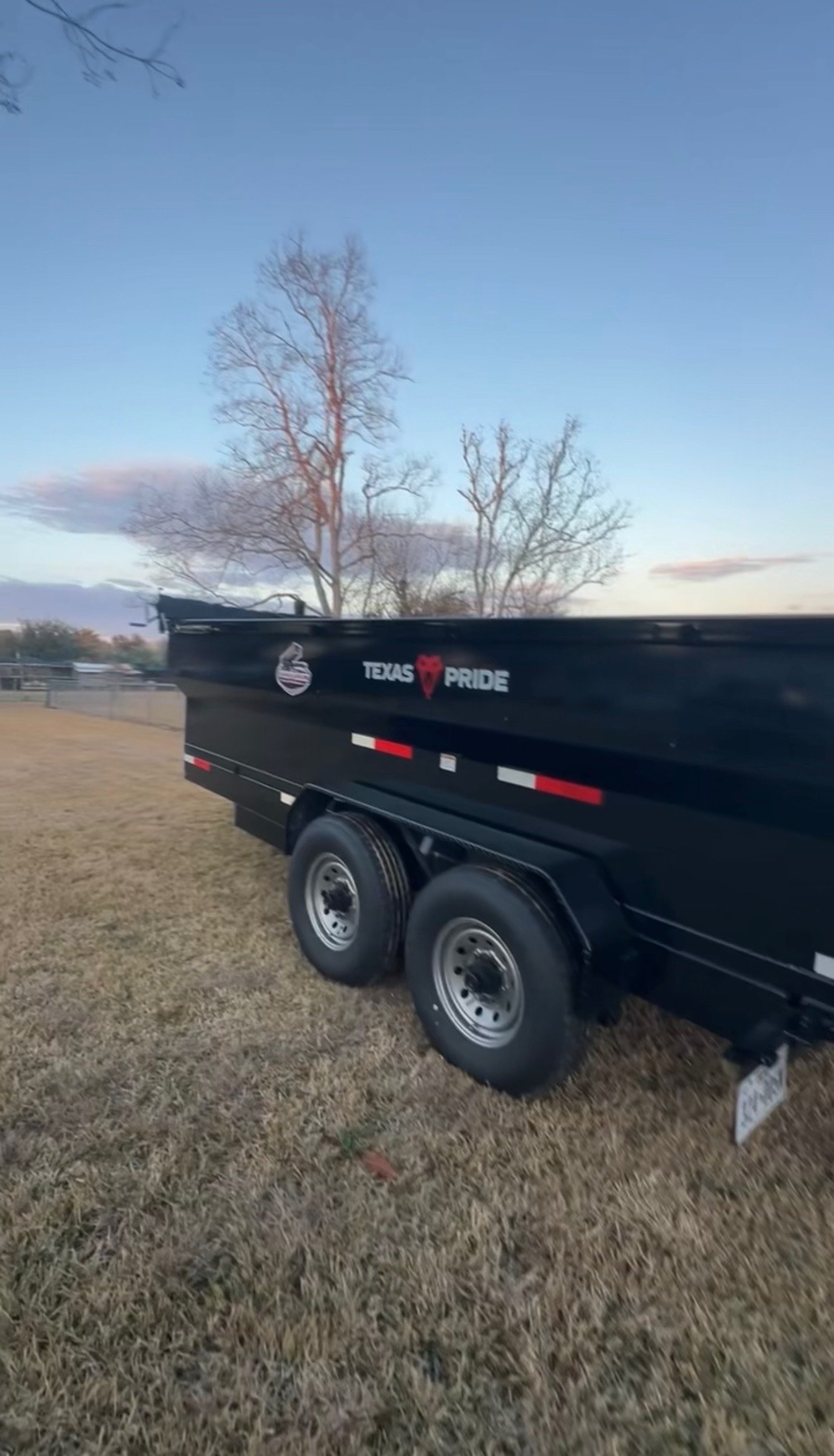 24 HR 16' Dump Trailer Rental