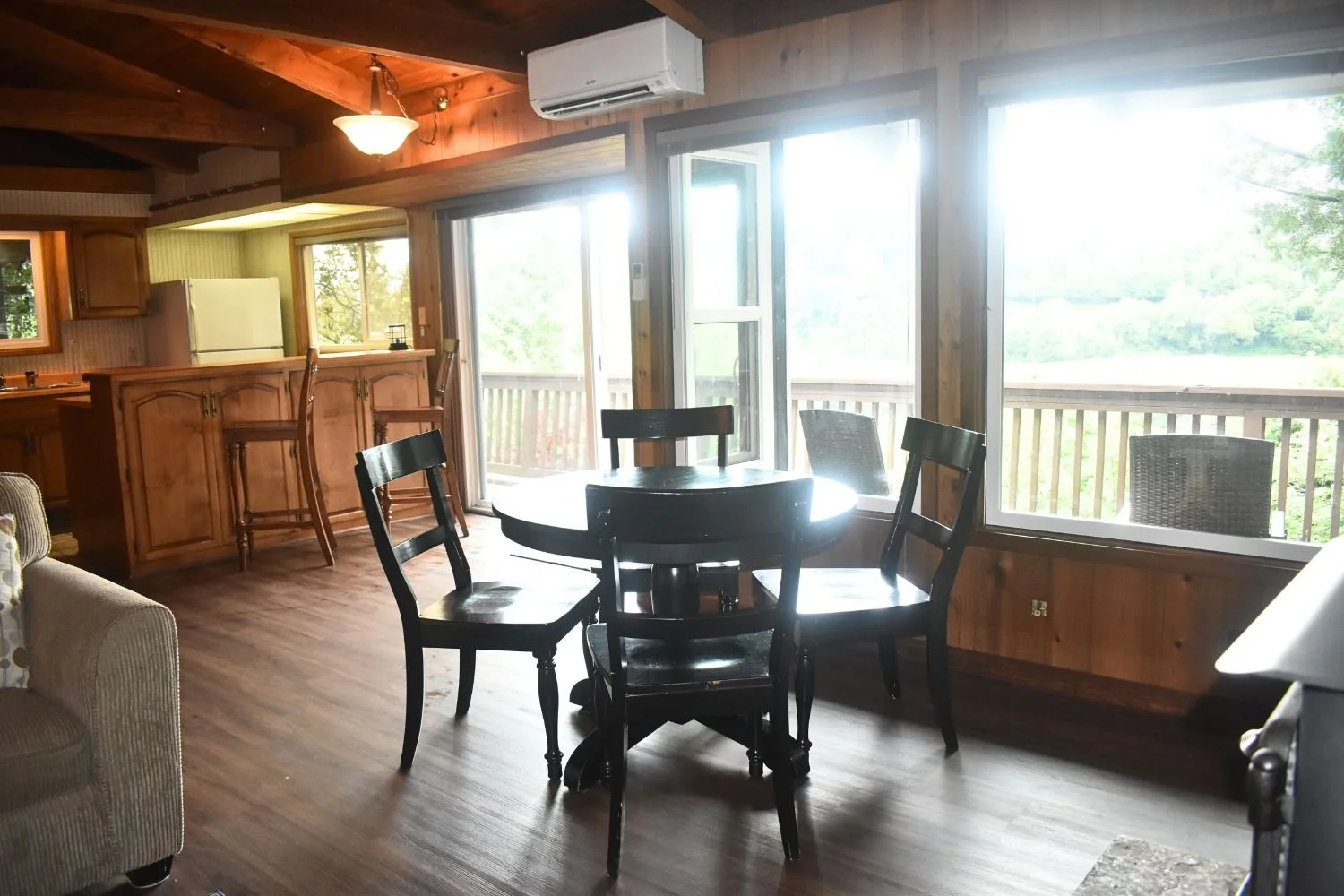 05-oregon-brookings-chetco-retreat-dining-room.jpg