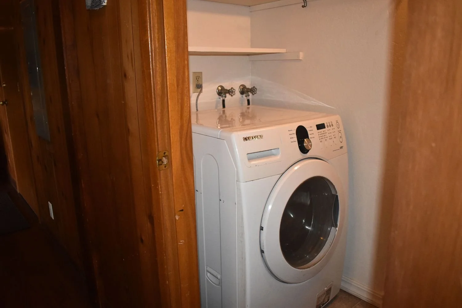 22-oregon-brookings-chetco-retreat-washing-machine.jpg