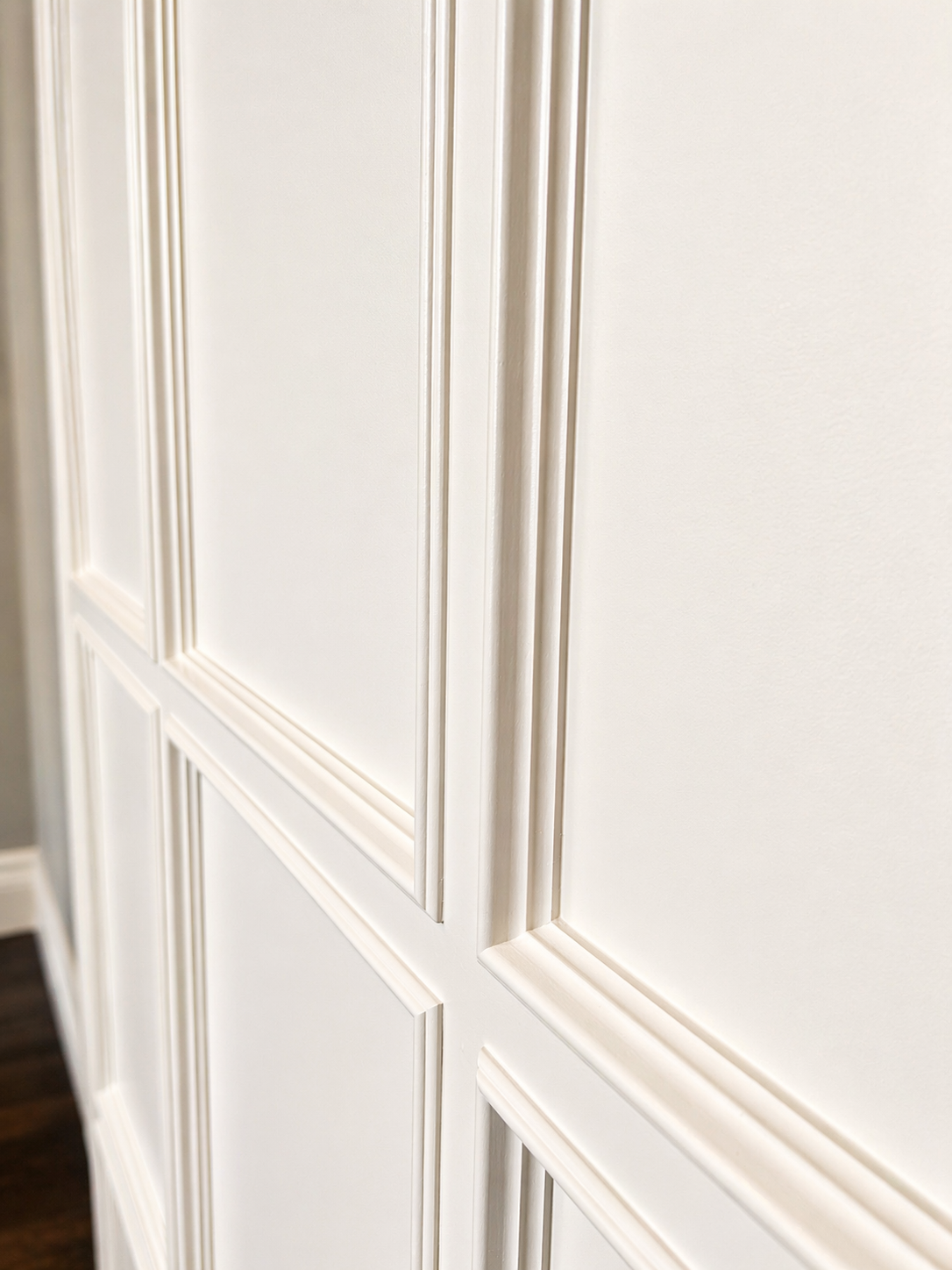 swanson doors close up.png
