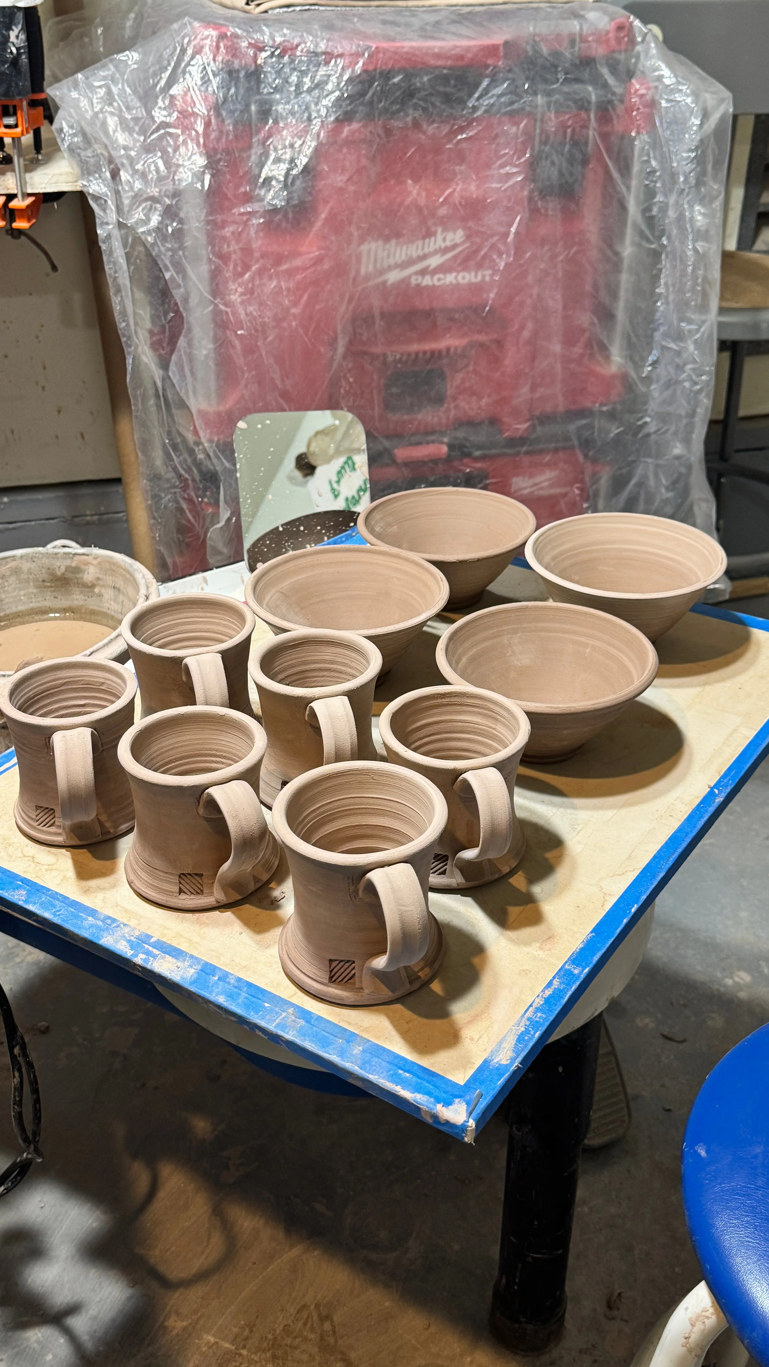 Small scale dinnerware sets