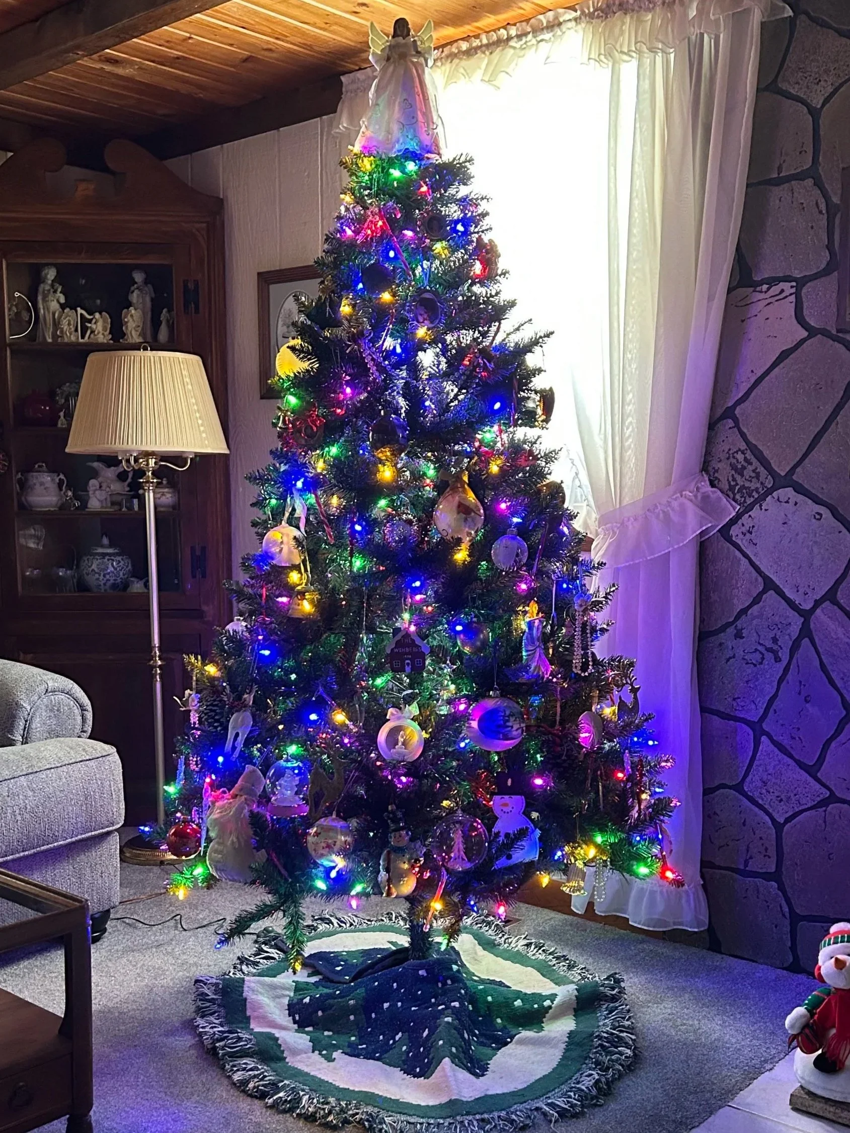 Why Vintage Christmas Is Having a Moment