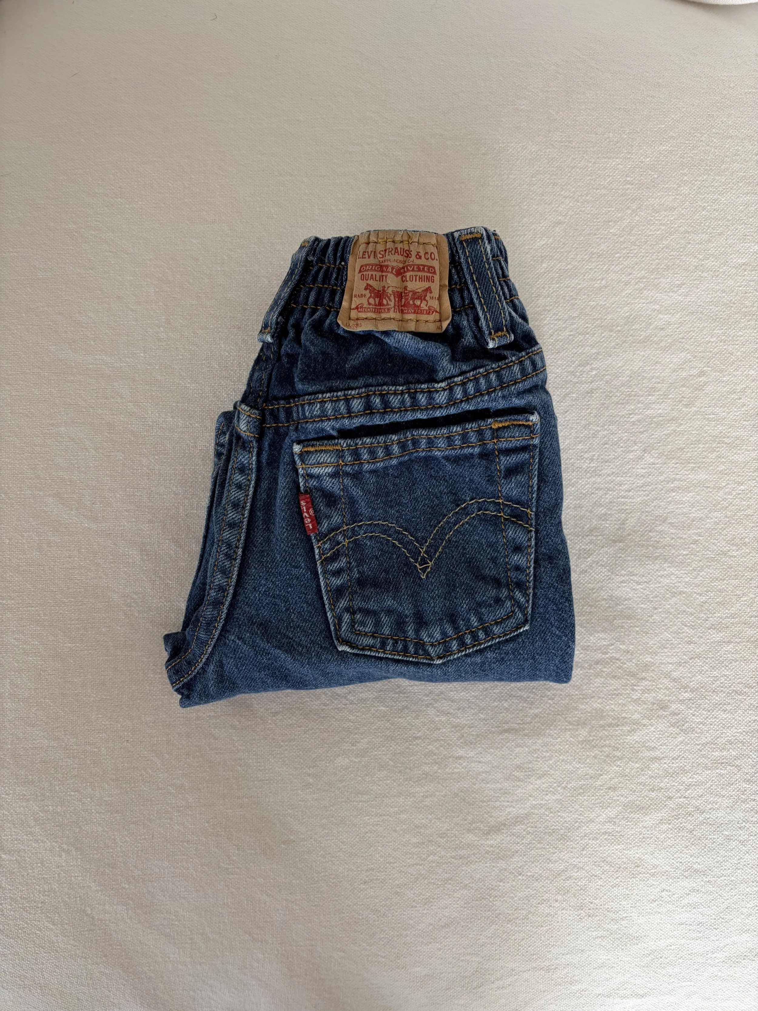 Vintage Dark Wash Levi's 2T