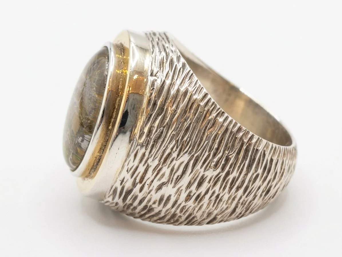 Ring Eduardo Pelegrin.jpg