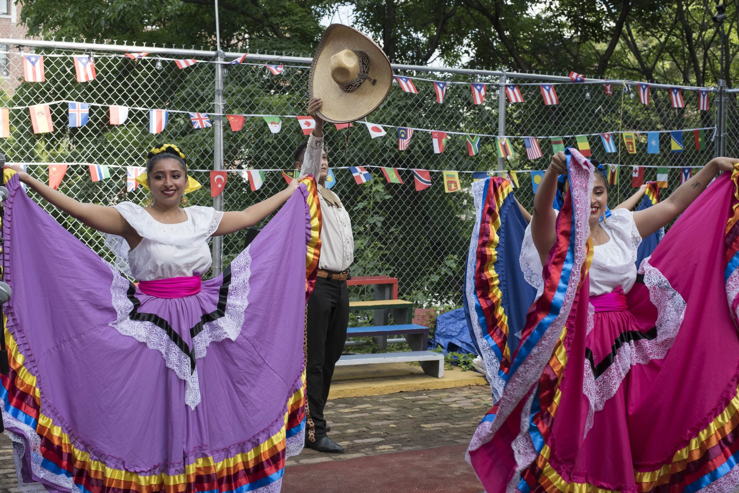 Dominirican BTS -14.jpg