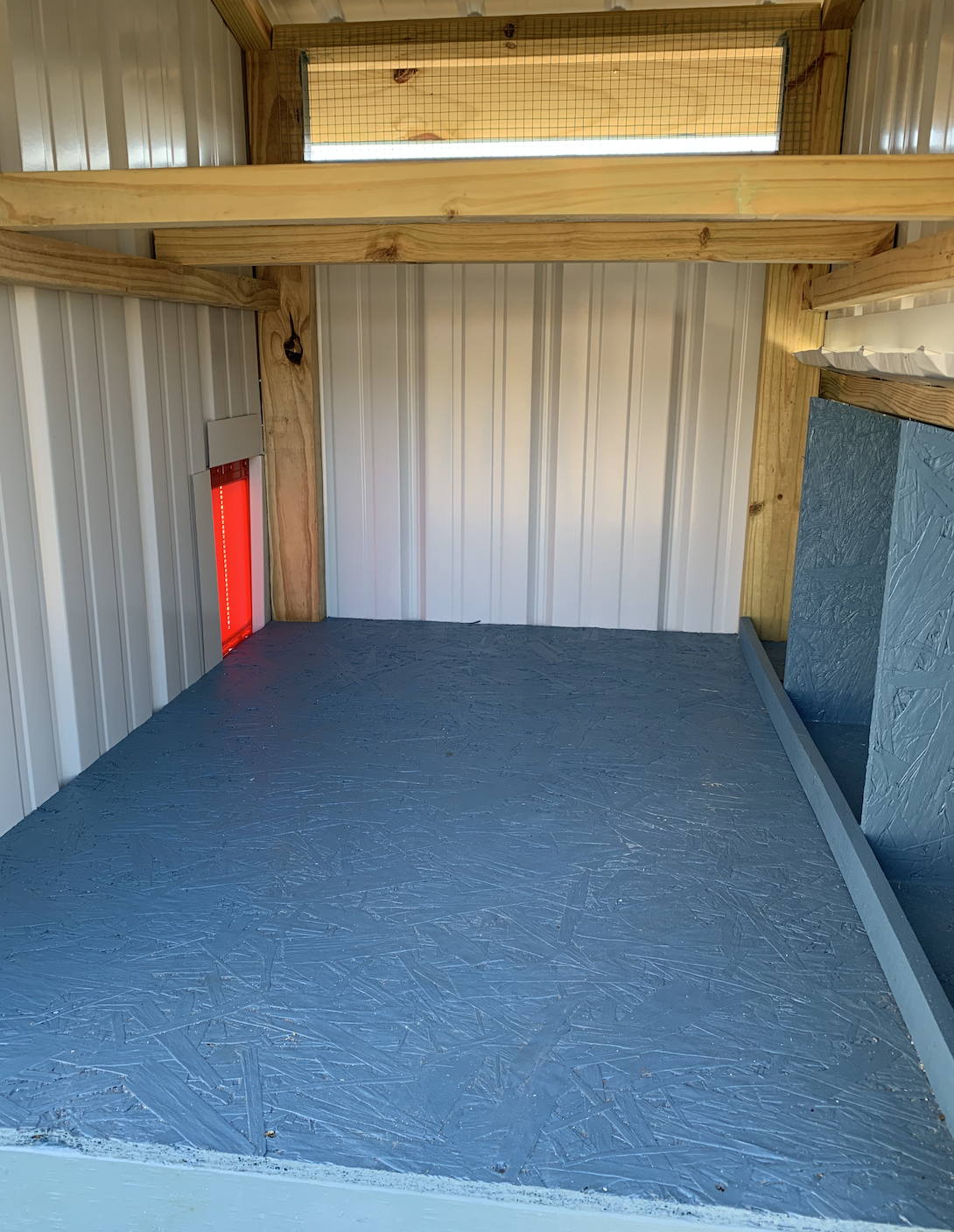 box tractor inside blue.png