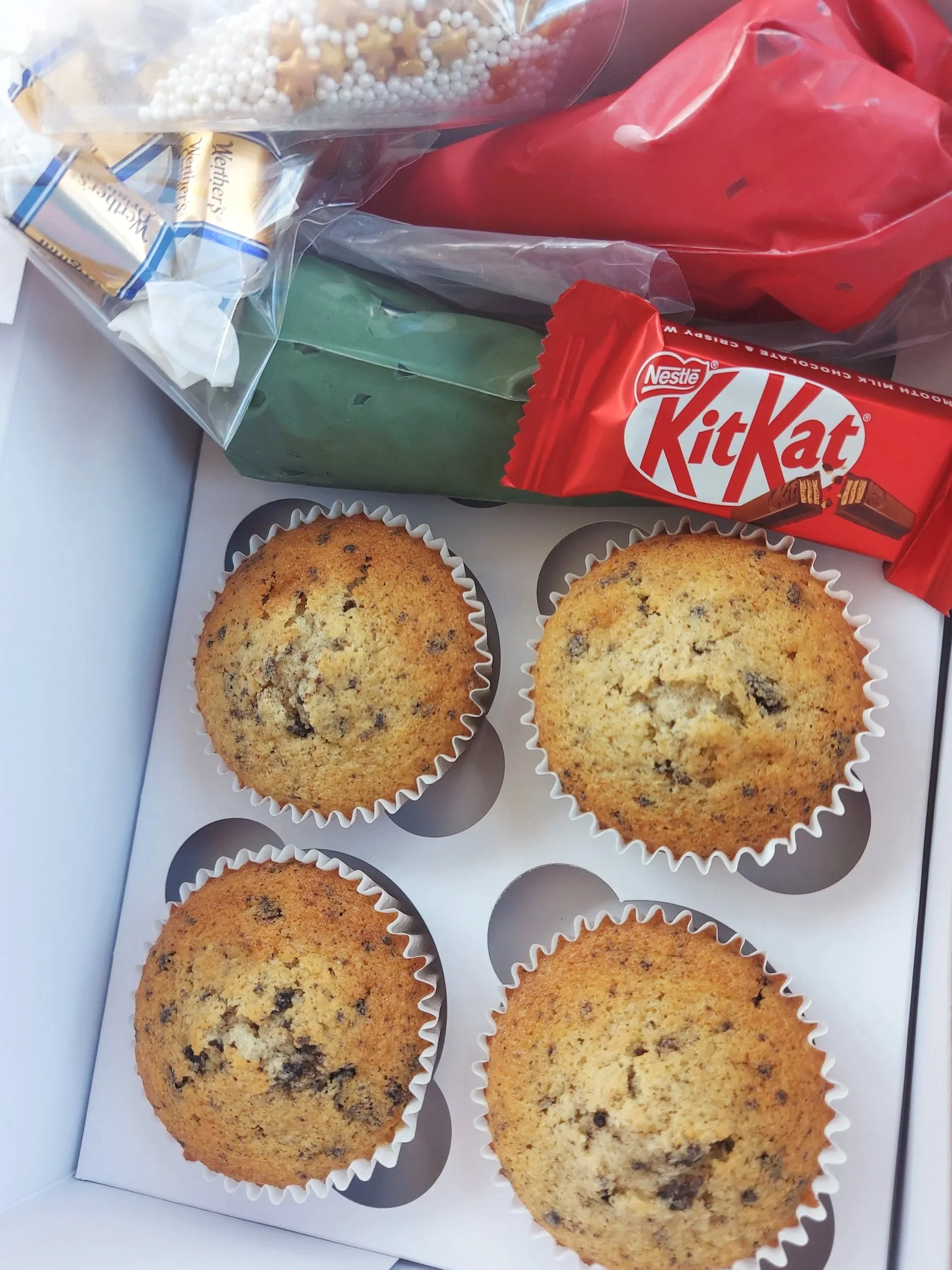 DIY Cupcake Decorating Kit - 4 Pack