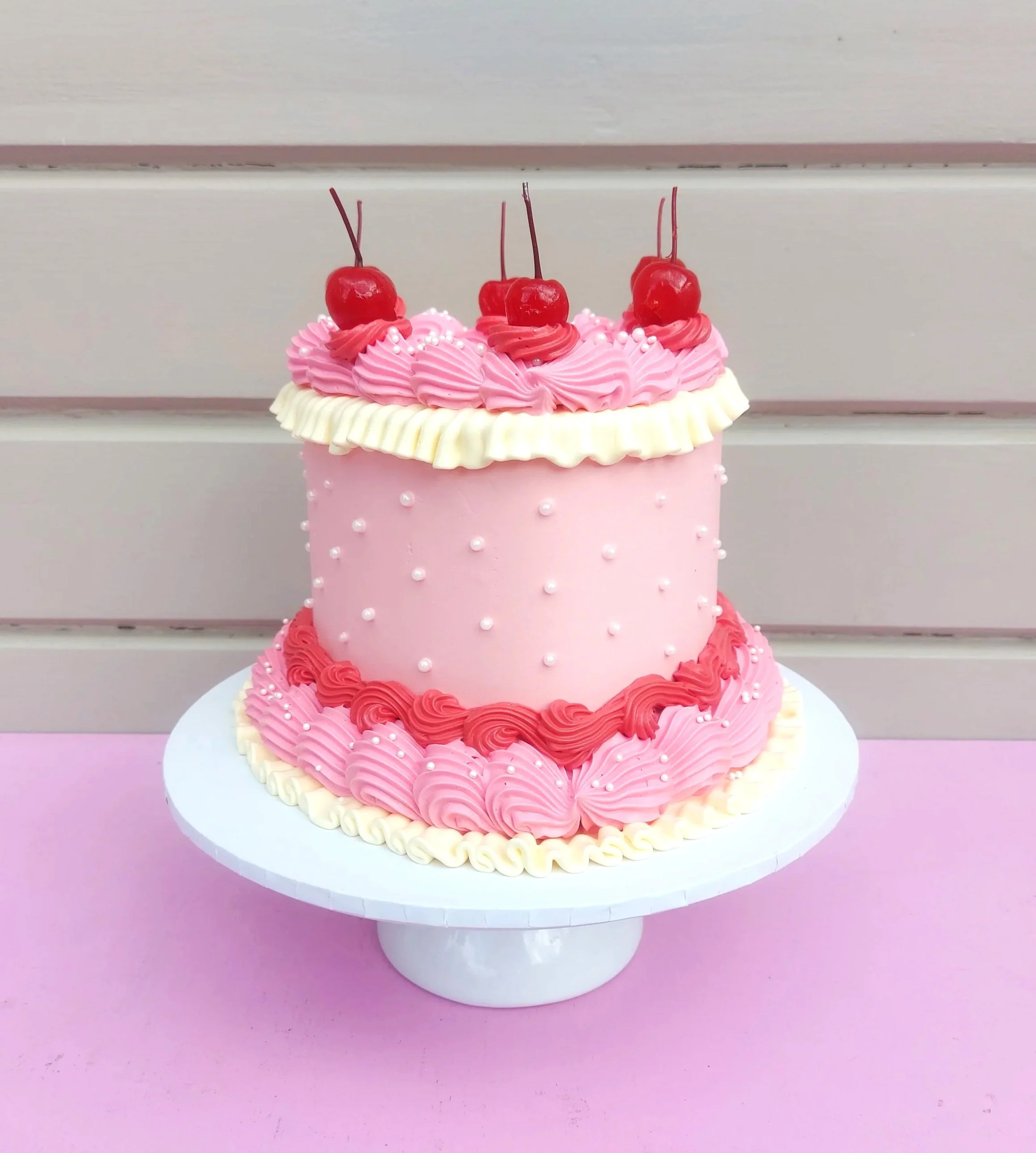 Frilly Vintage Cherry Pop Cake