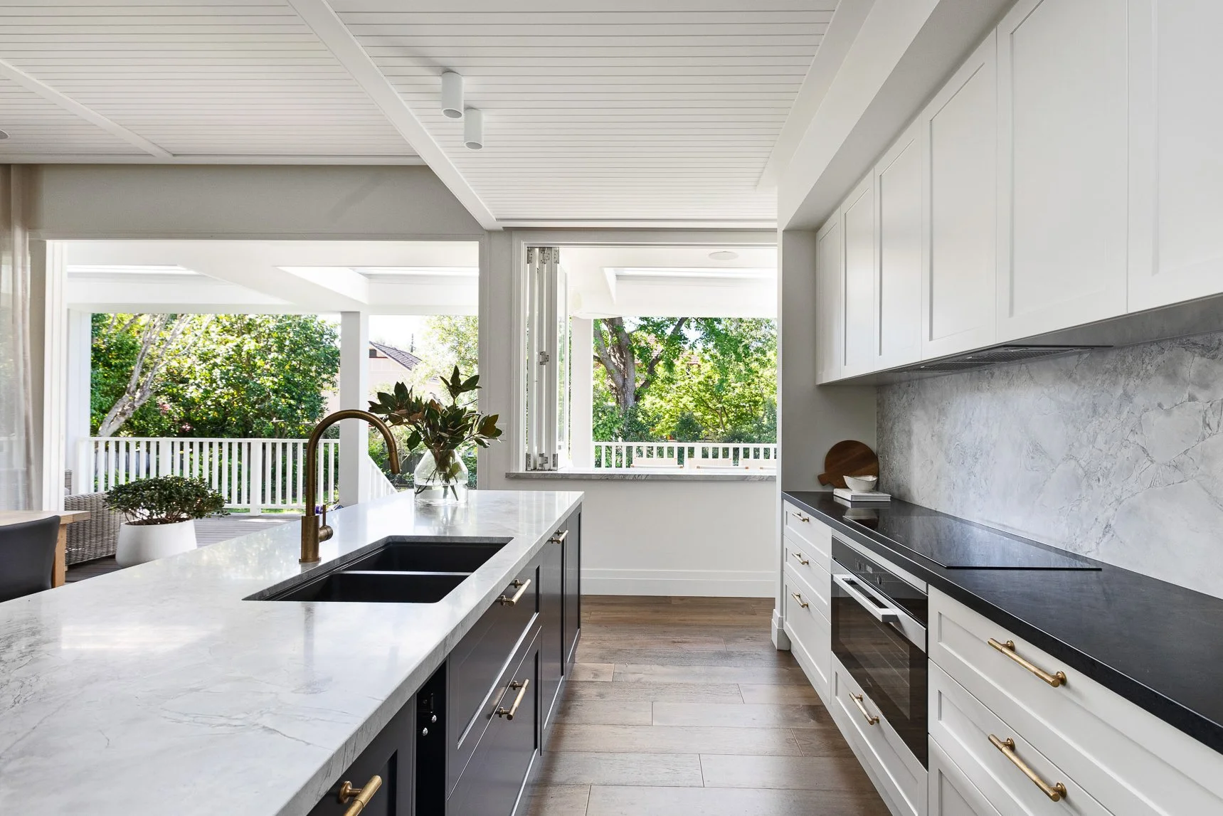 Challis-Ave-Turramurra-Kitchen1_websize2.jpg