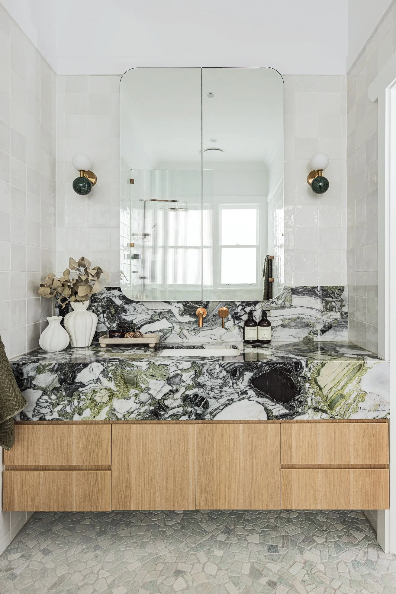 La-Perouse-St-10-Fairlight-BathDetail copy2_websize.jpg