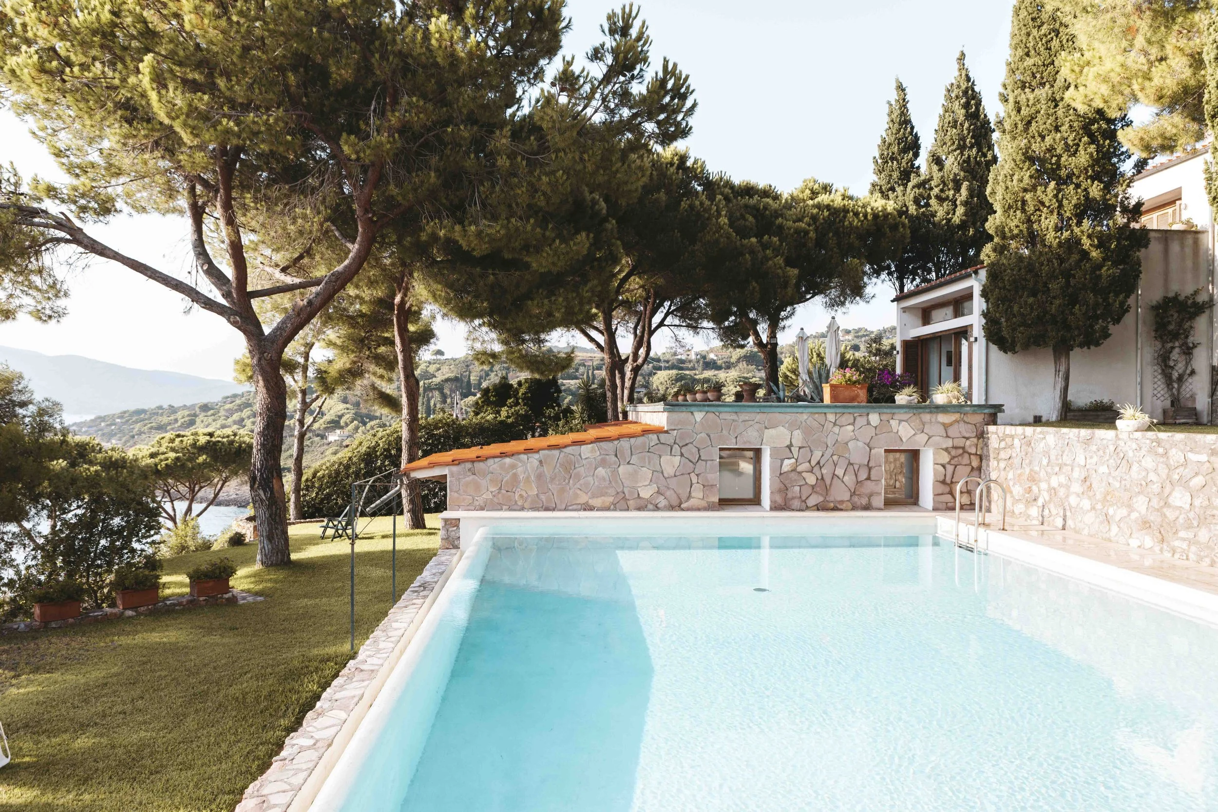 TR_Document Name_3_websize.jpg