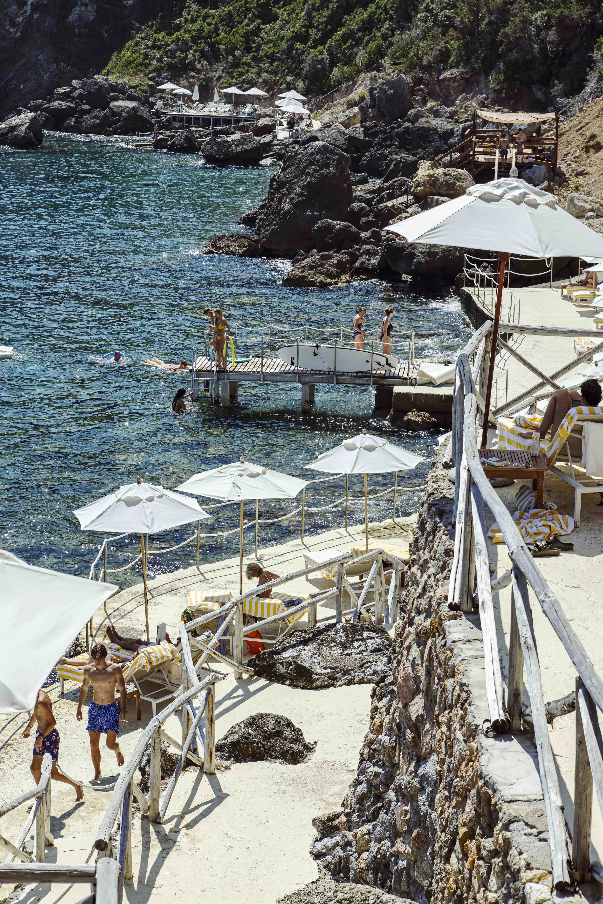 WebsizePelicano Afternoons_1P0A5785_V1_websize.jpg