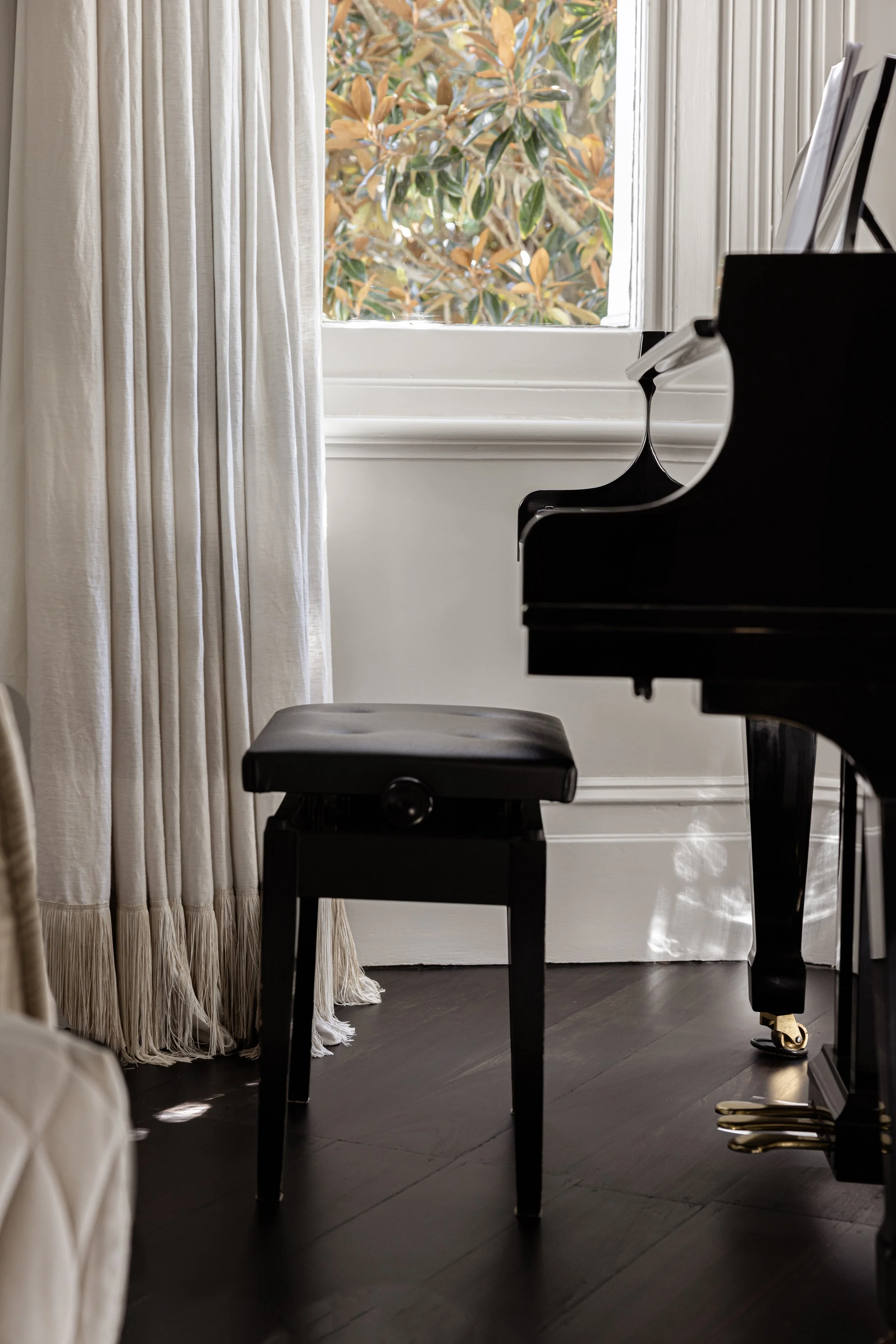 Rose-1P0A83201 copy.jpg