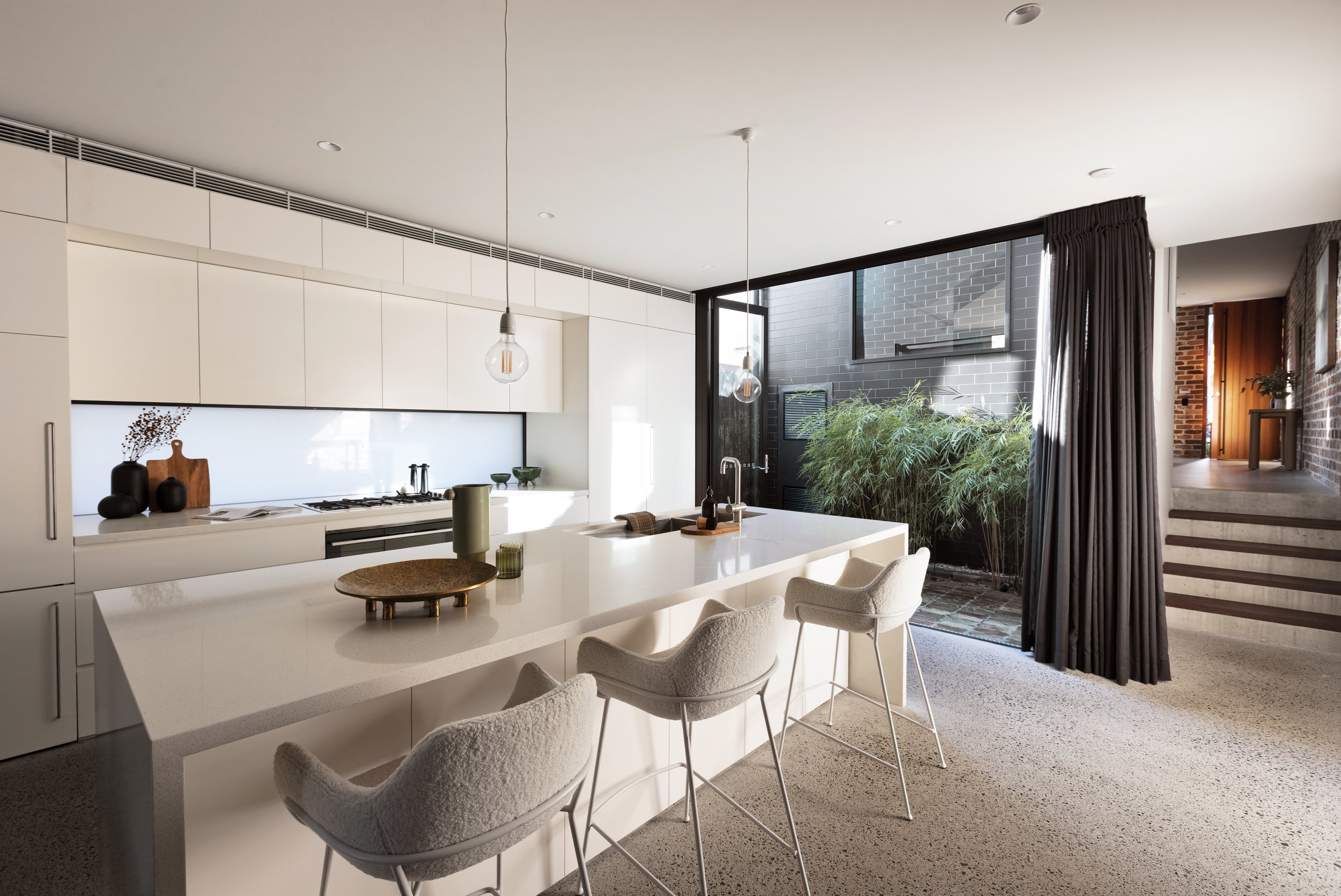 Beattie-St-104-Balmain-Kitchen1.jpg
