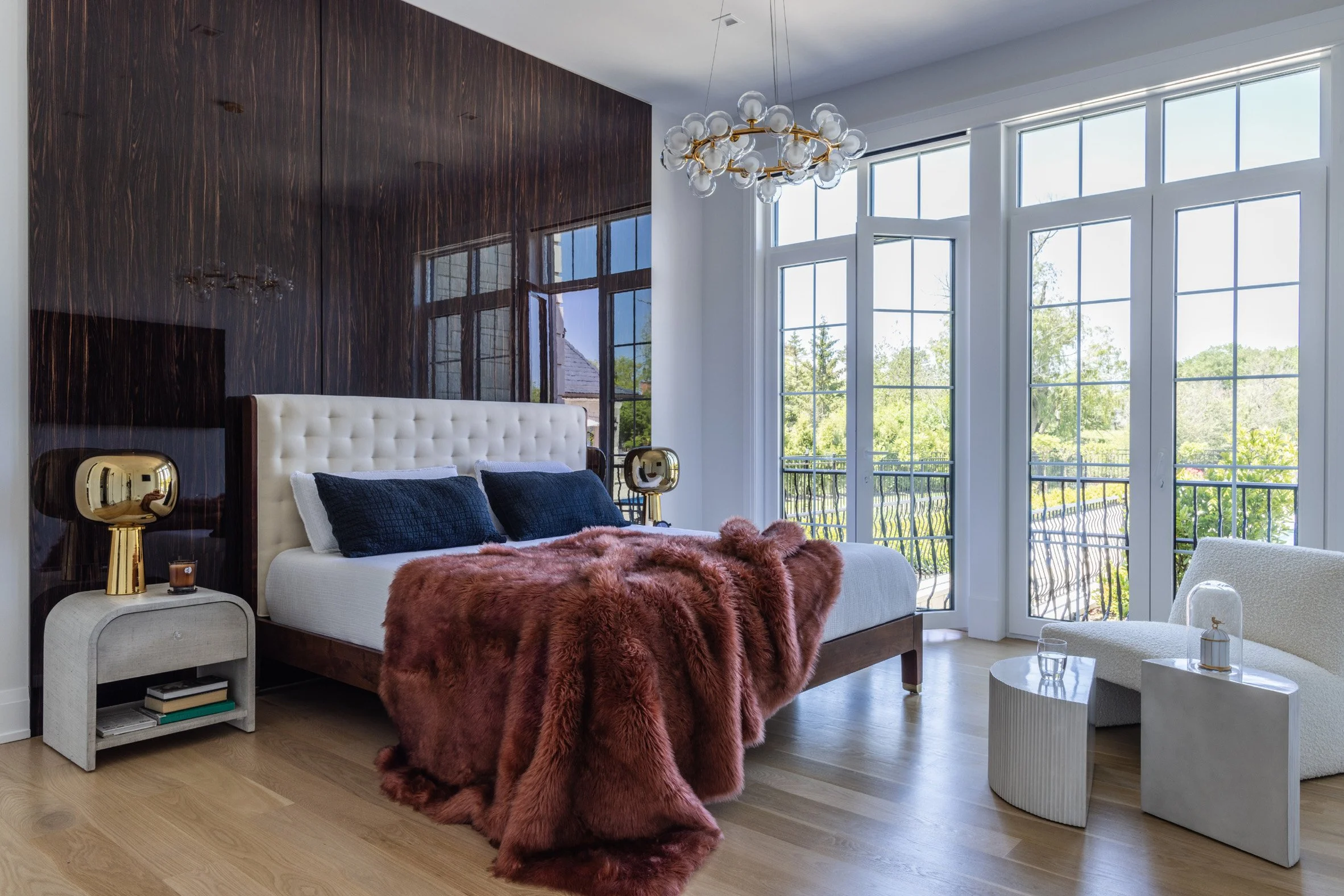 POOLSIDE GUEST SUITE