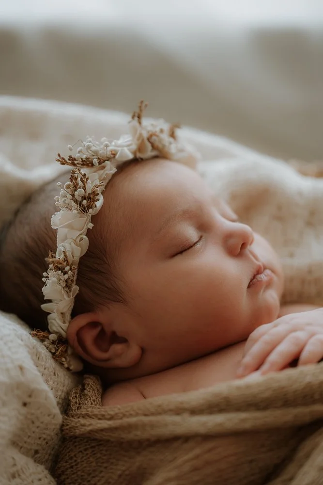 Newborn session -41.jpg