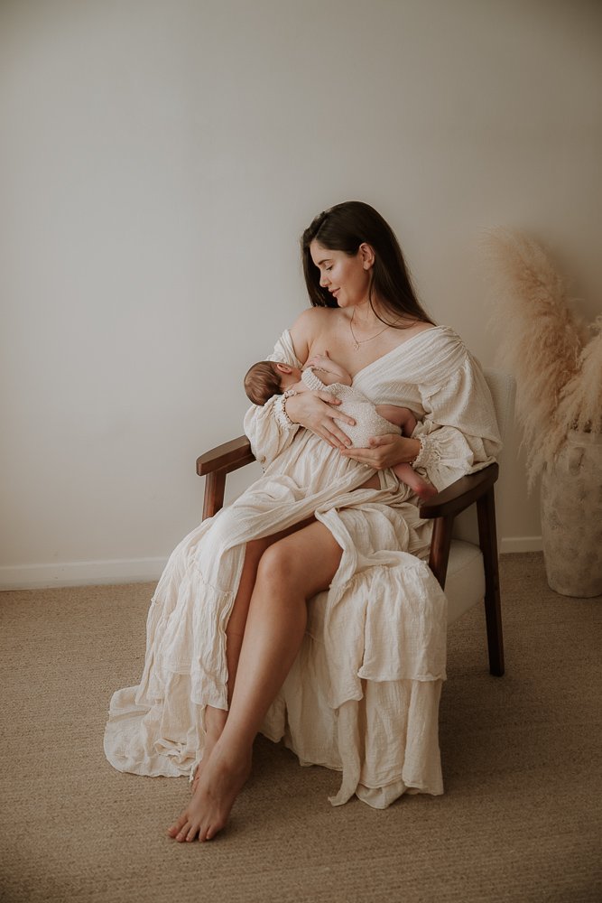 Newborn session -7.jpg