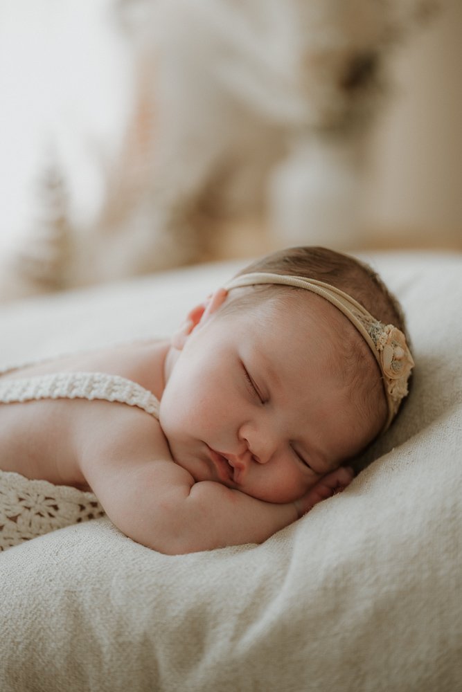 newborn session-56.jpg