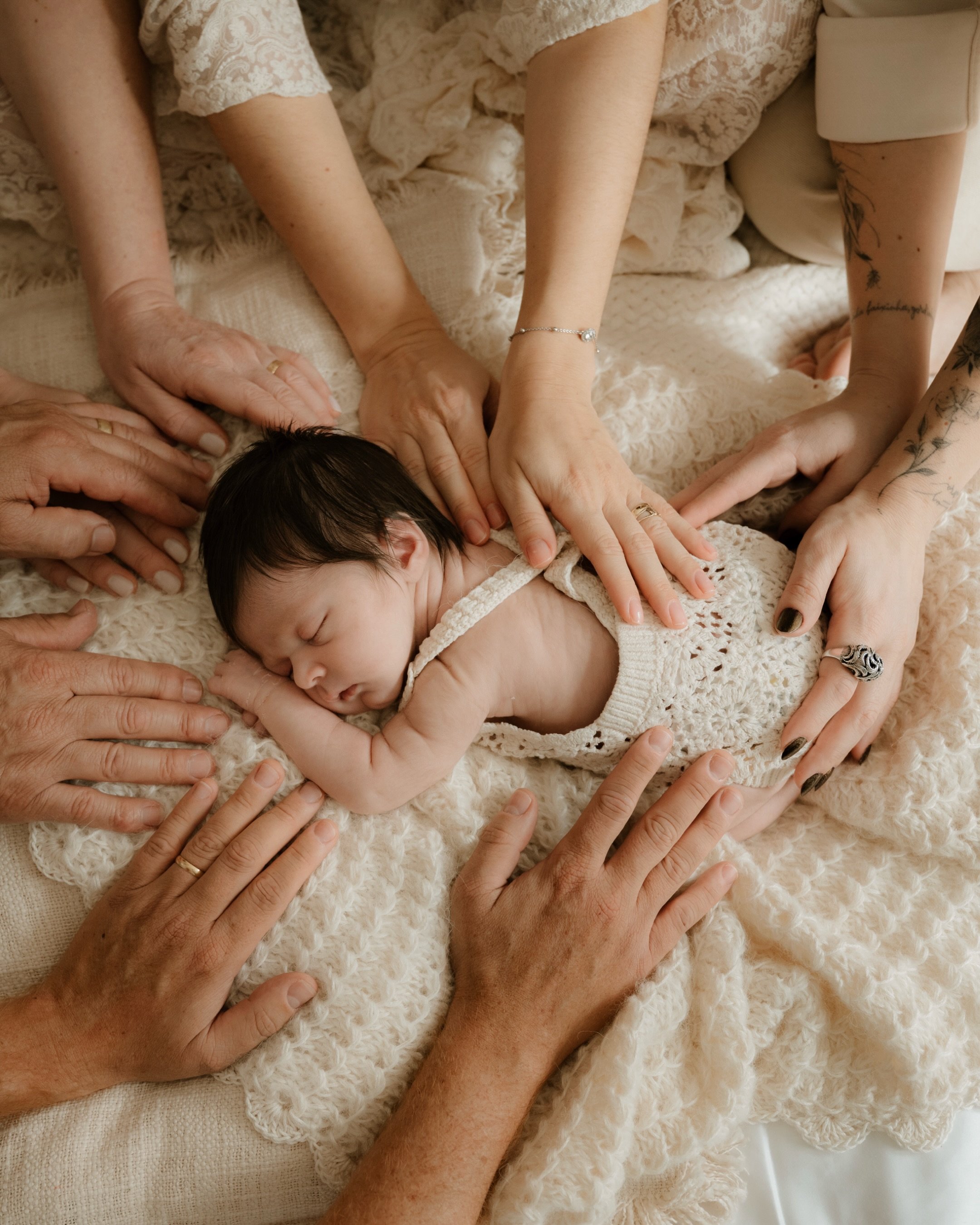 It takes a village! And this sweet baby has the very best one.✨

Surrounded by mum, dad, auntie, grandma, and grandad, this little one is already so deeply cherished. And for a new mum, having her own mother near during this early days is pure comfor