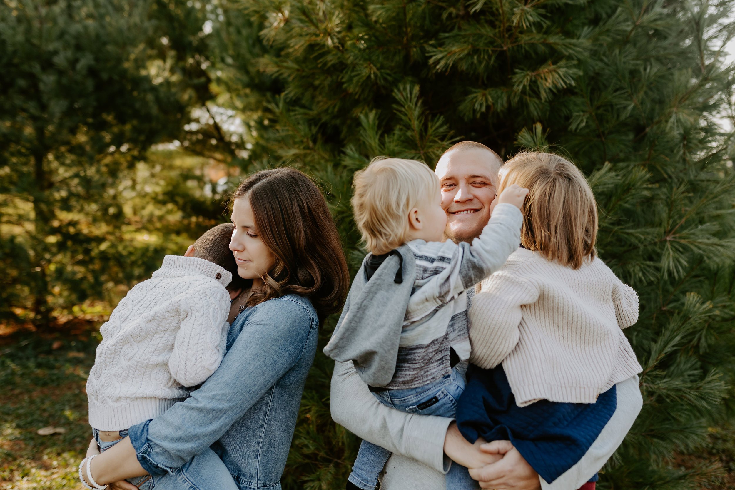 Family of 5 hugs