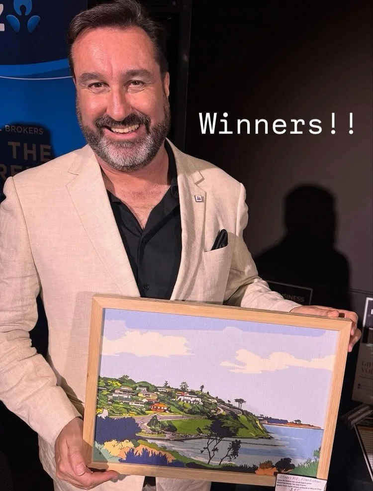 @artisans_alley_mornington iis now a multi award winning local business after winning Best Customer Experience in the Micro Business segment at The Mornington Peninsula Business Excellence Awards AND coming second at the @frankstonbusinesscollective 